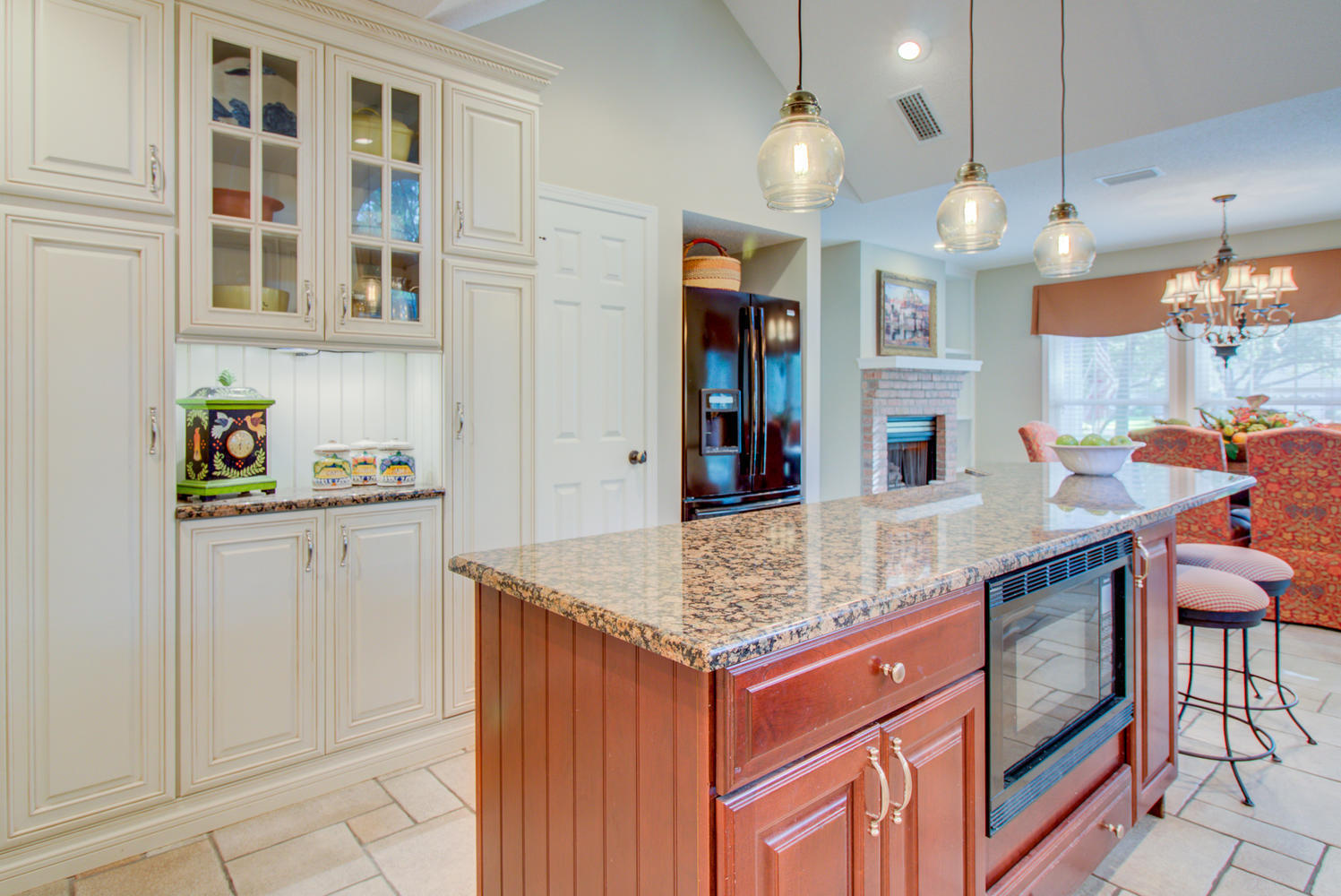 SOUTHWIND PH III UNIT 16 - Residential