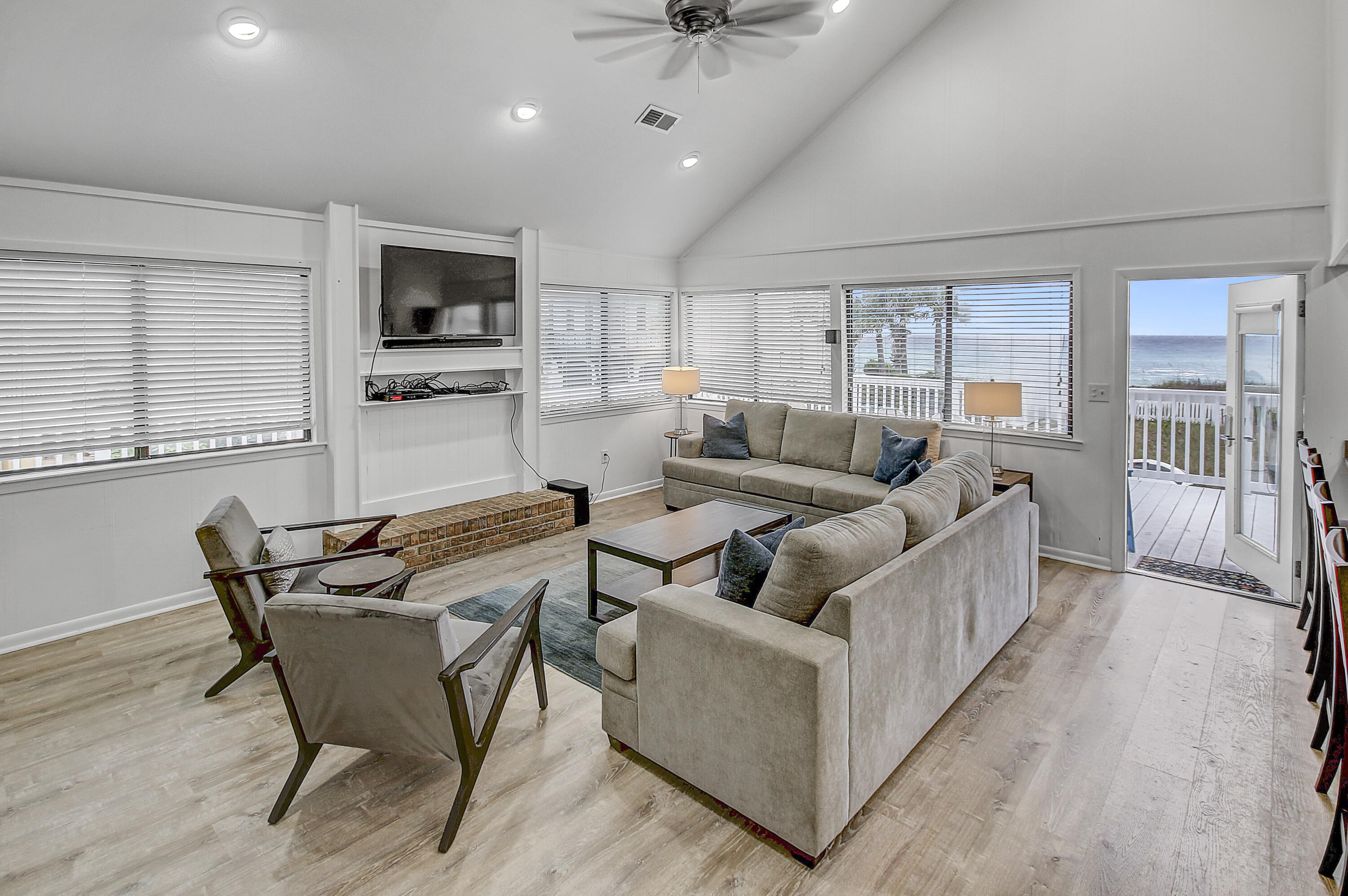 GULF TRACE - Residential
