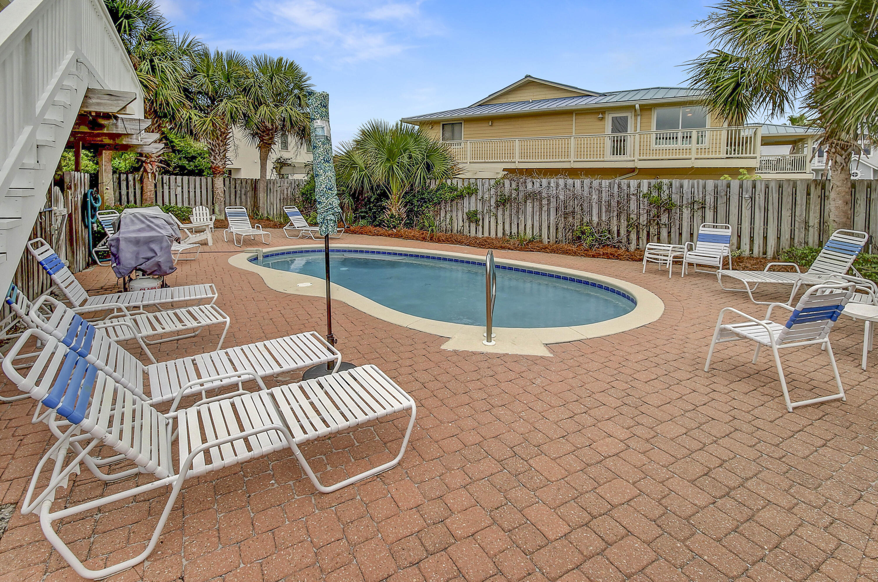 GULF TRACE - Residential