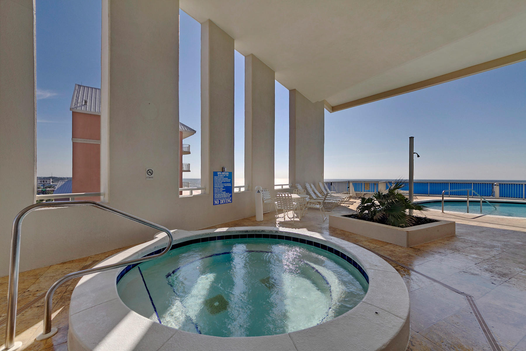 PALAZZO CONDOMINIUM - Residential