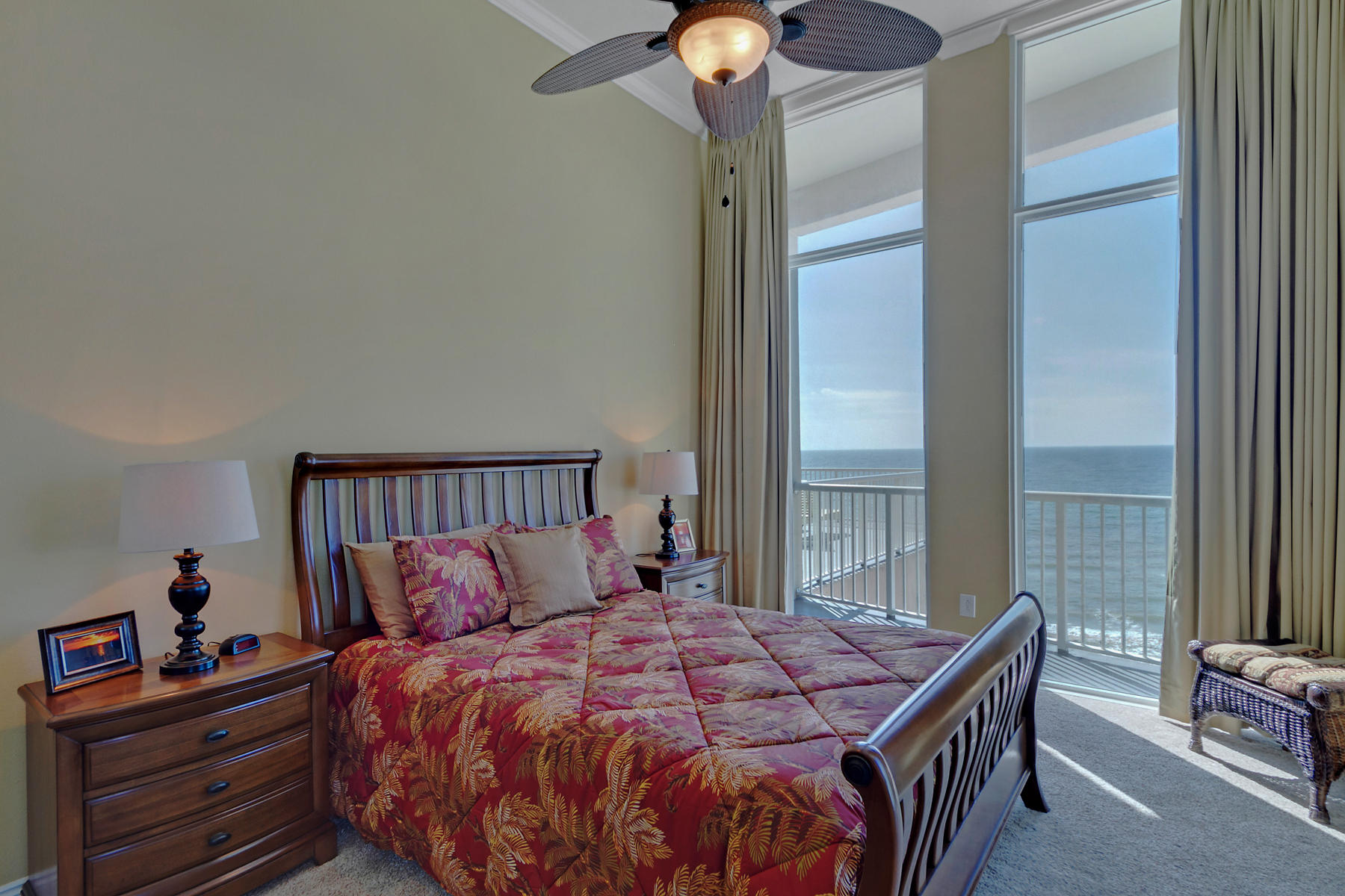 PALAZZO CONDOMINIUM - Residential