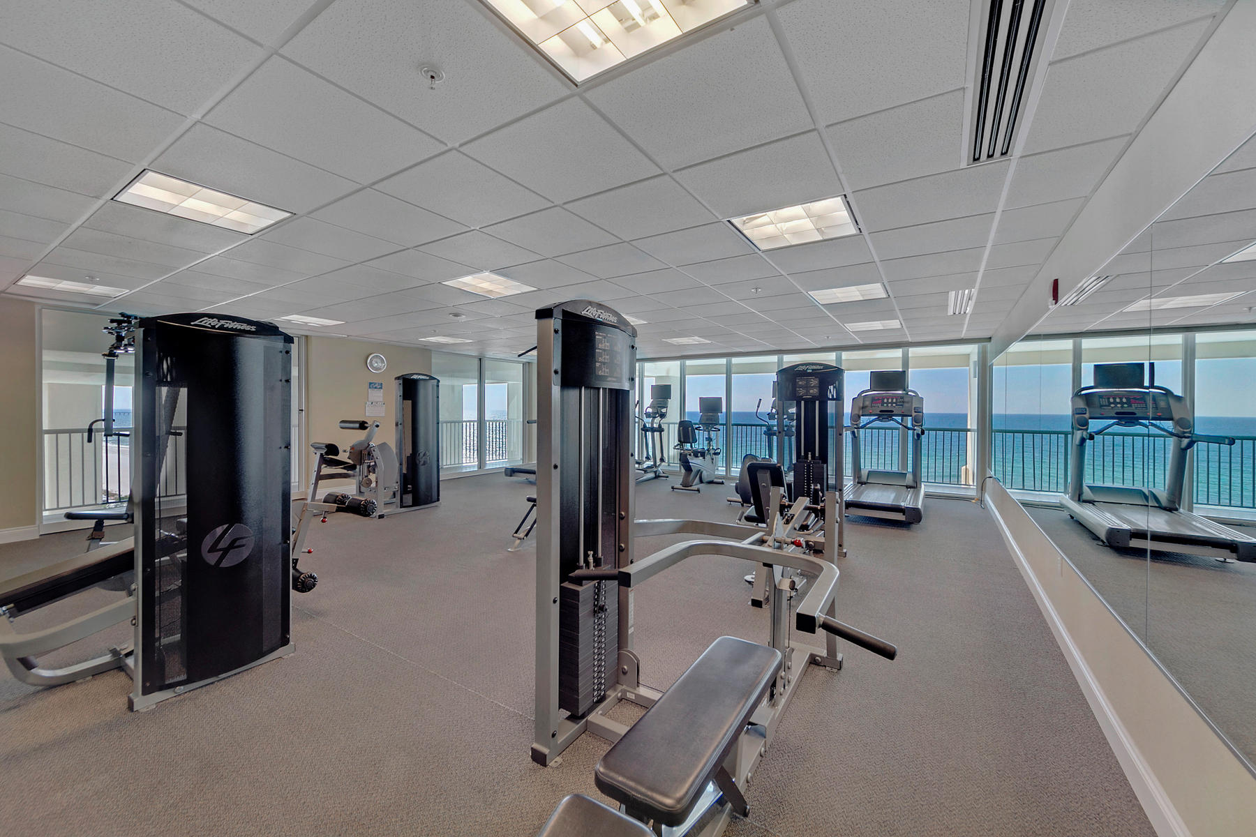 PALAZZO CONDOMINIUM - Residential