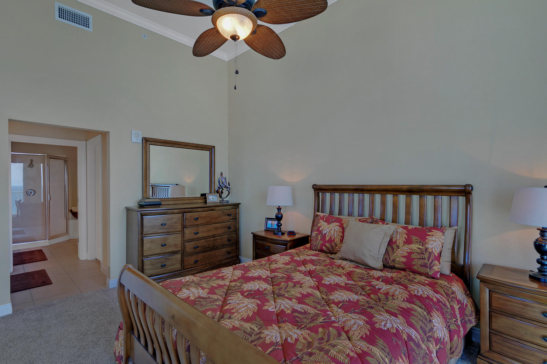 PALAZZO CONDOMINIUM - Residential