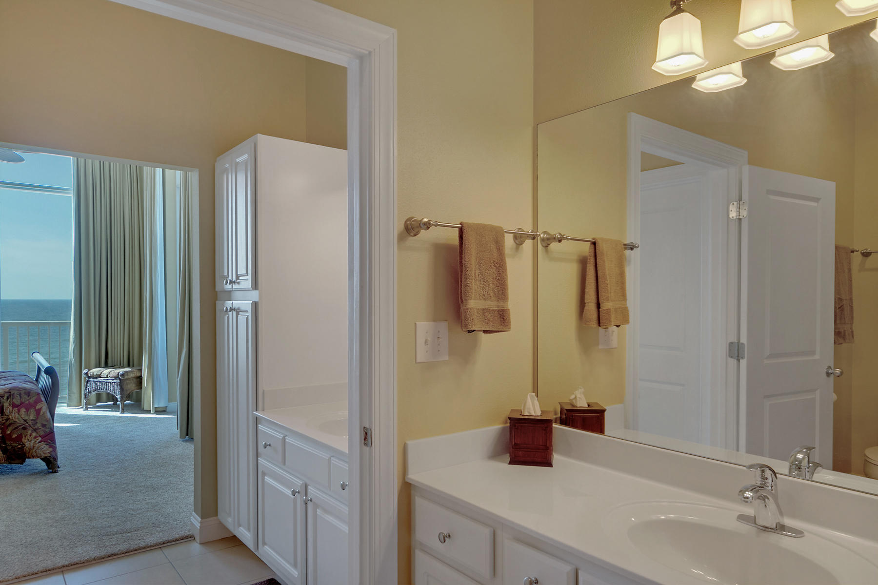 PALAZZO CONDOMINIUM - Residential