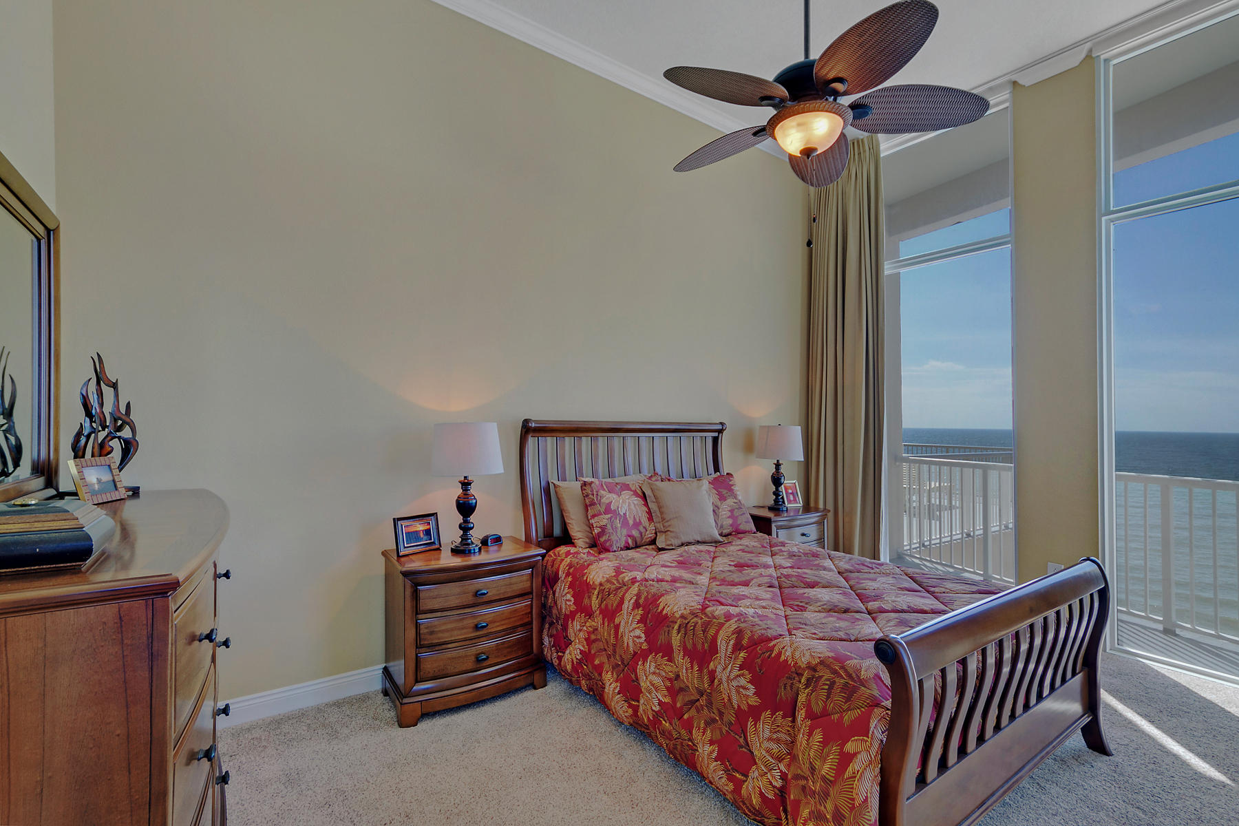 PALAZZO CONDOMINIUM - Residential