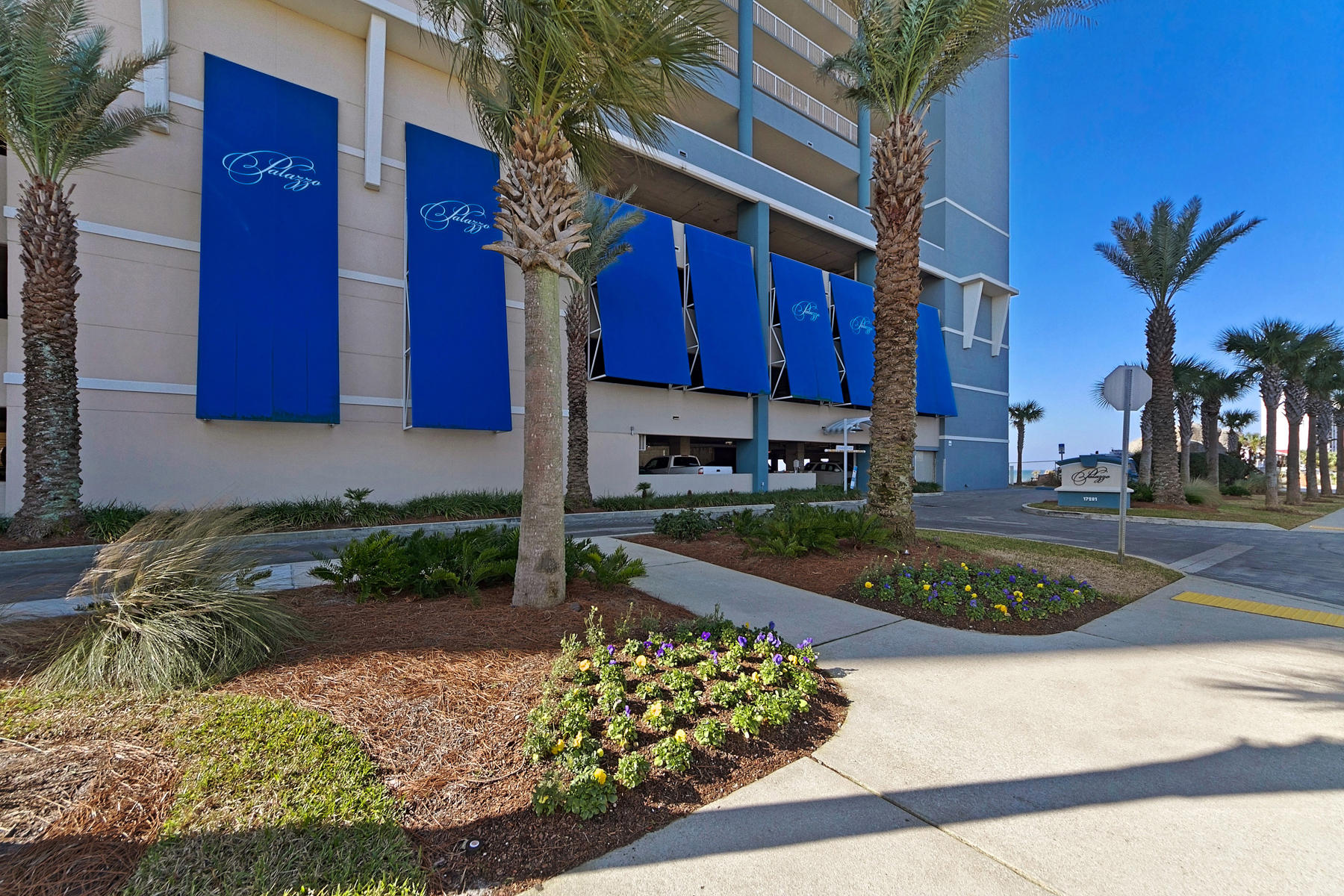 PALAZZO CONDOMINIUM - Residential