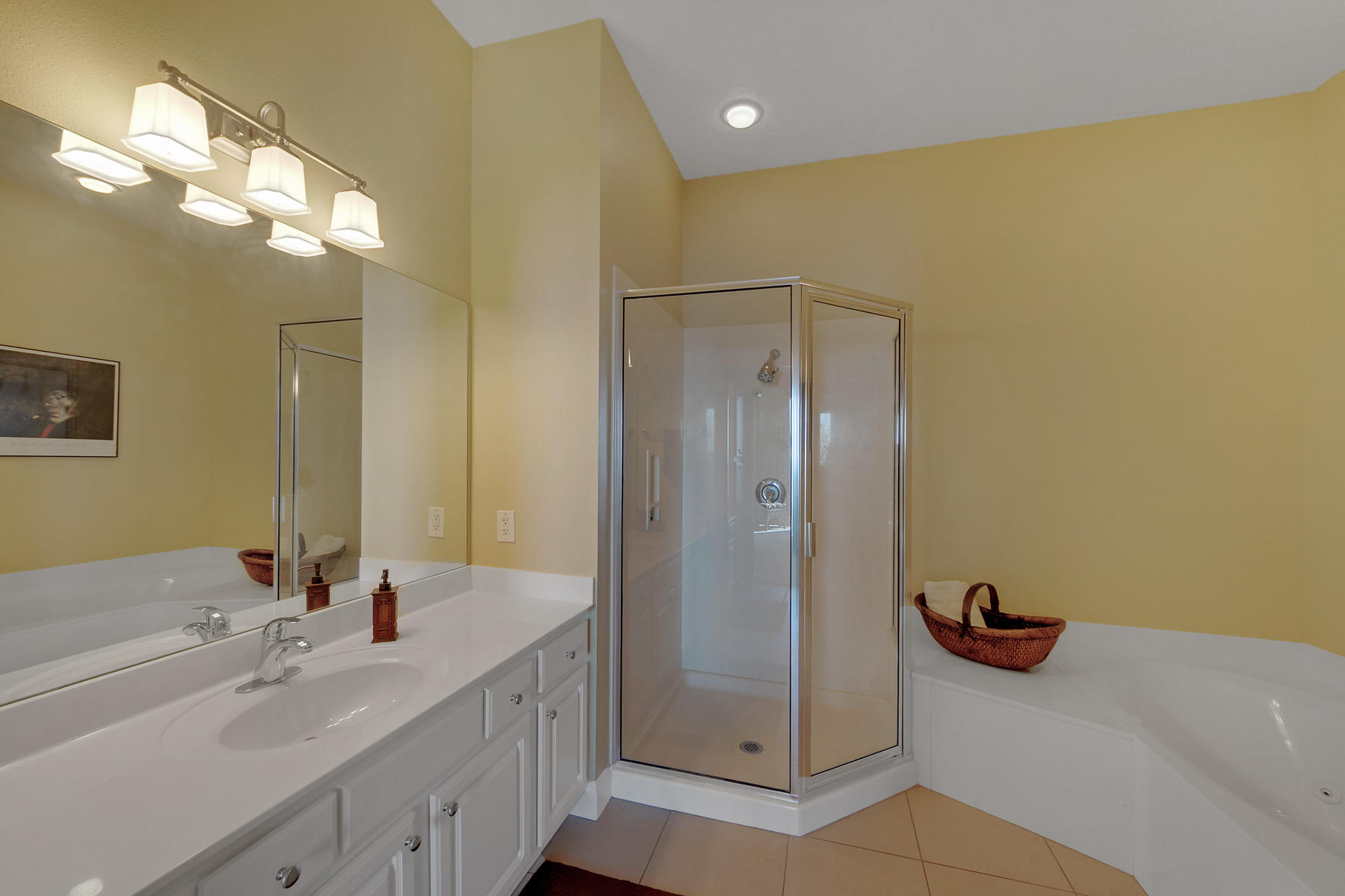 PALAZZO CONDOMINIUM - Residential