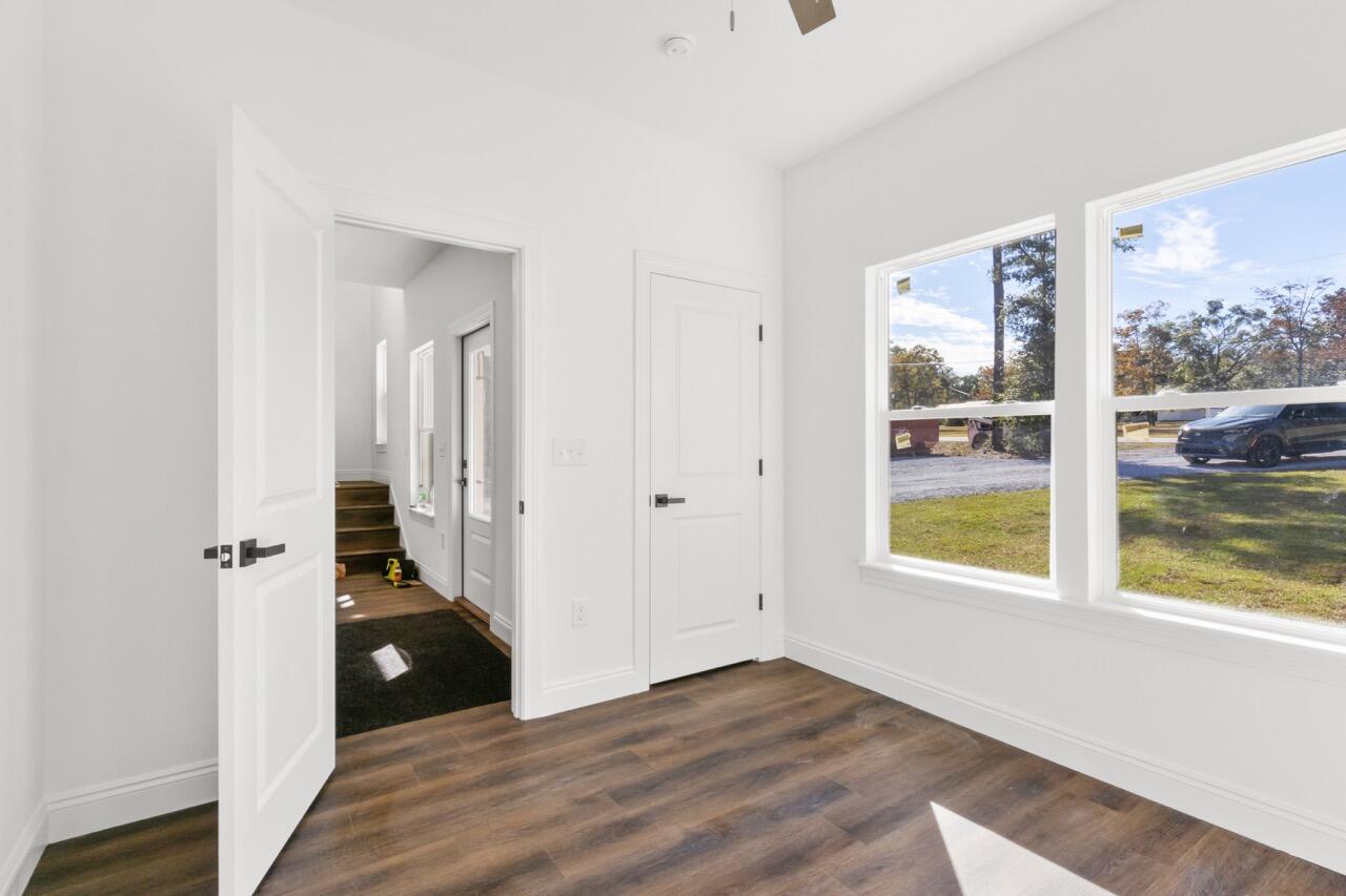 QUAIL RIDGE ESTATES LAKES - Residential