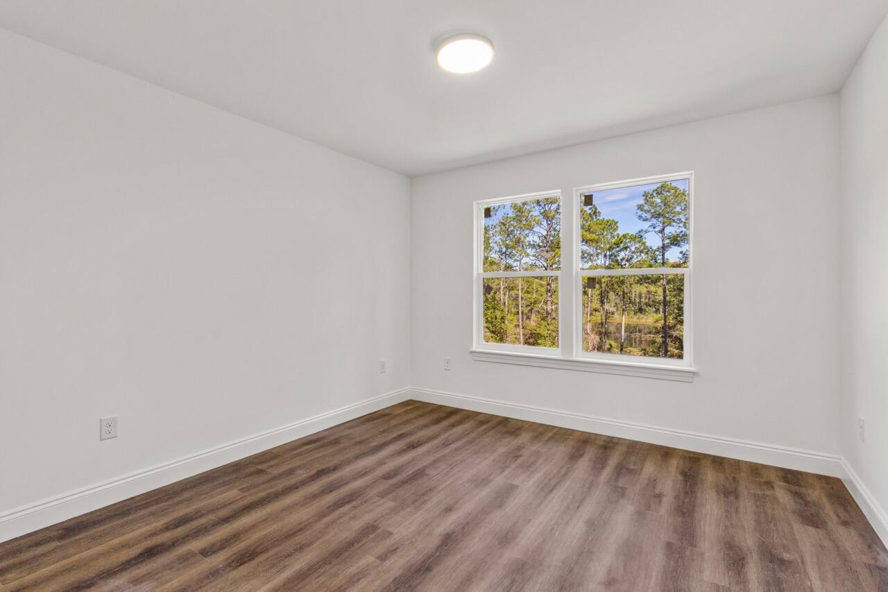 QUAIL RIDGE ESTATES LAKES - Residential