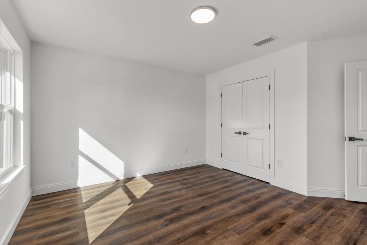 QUAIL RIDGE ESTATES LAKES - Residential