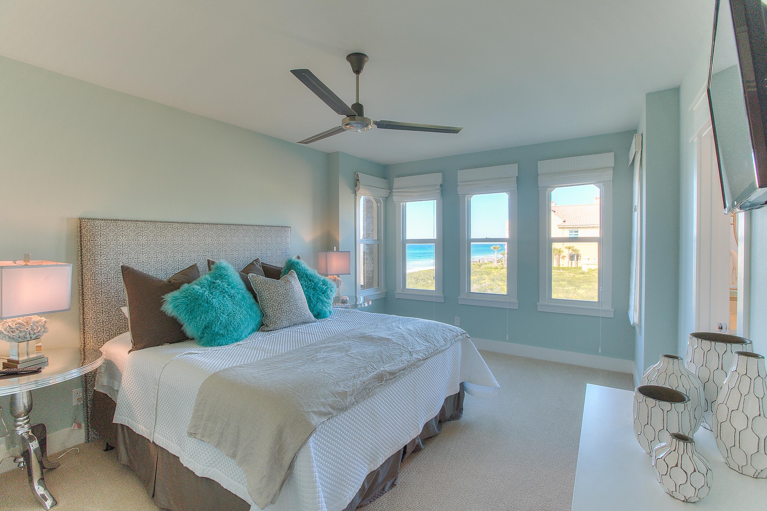 VILLAS AT SUNSET BEACH - Residential