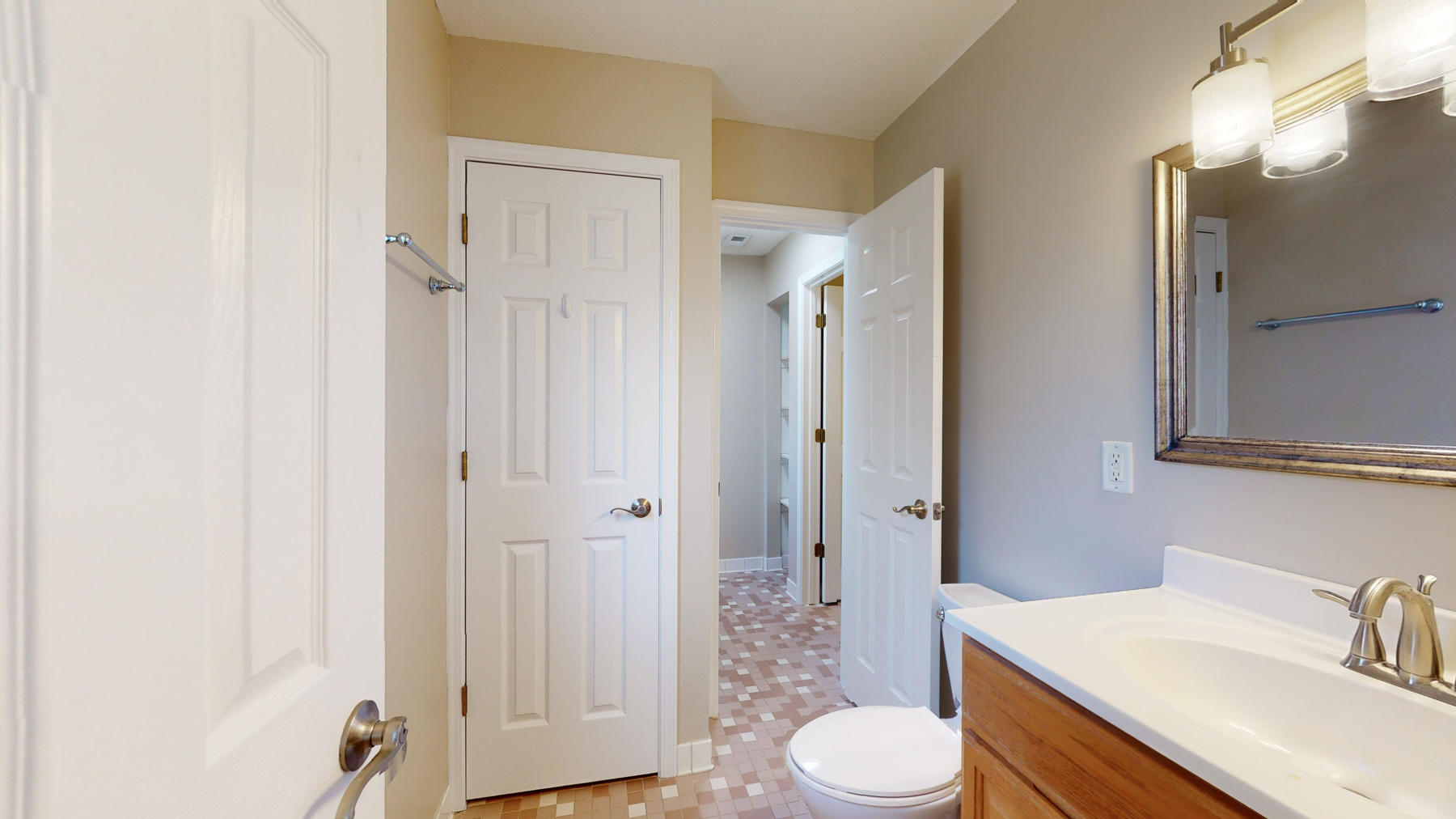 WINTHROP PLACE - Residential