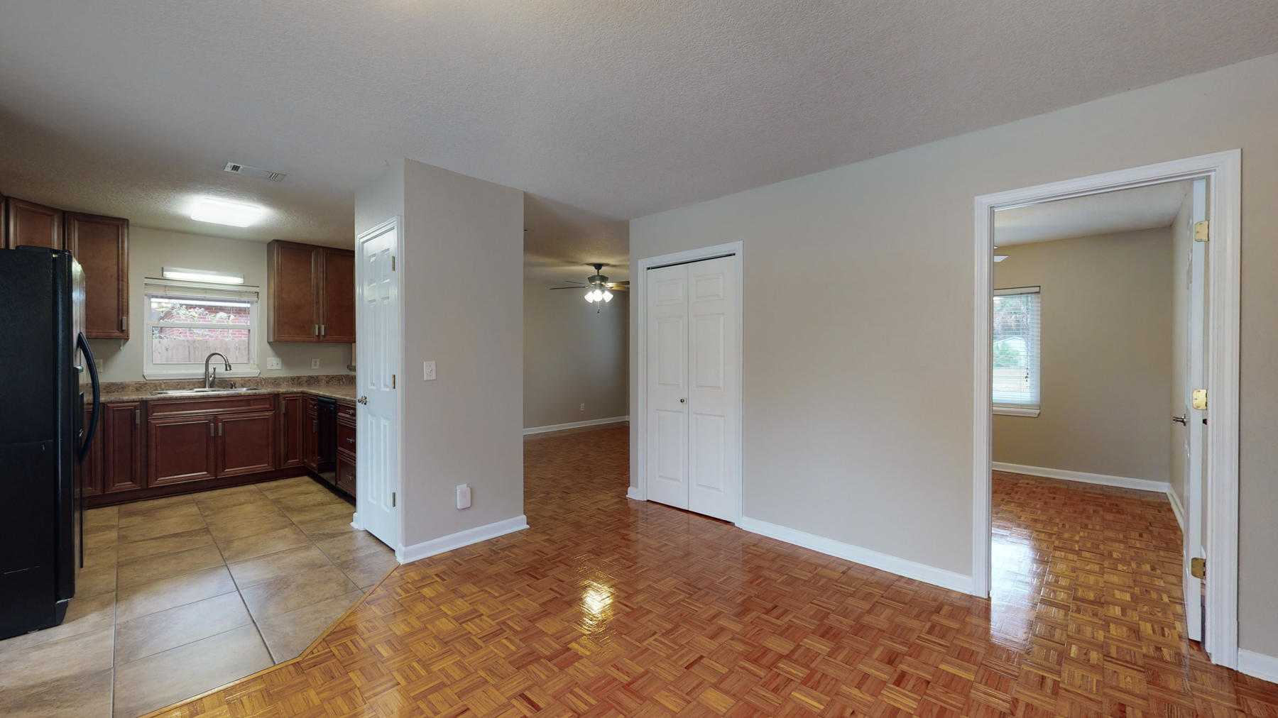 WINTHROP PLACE - Residential