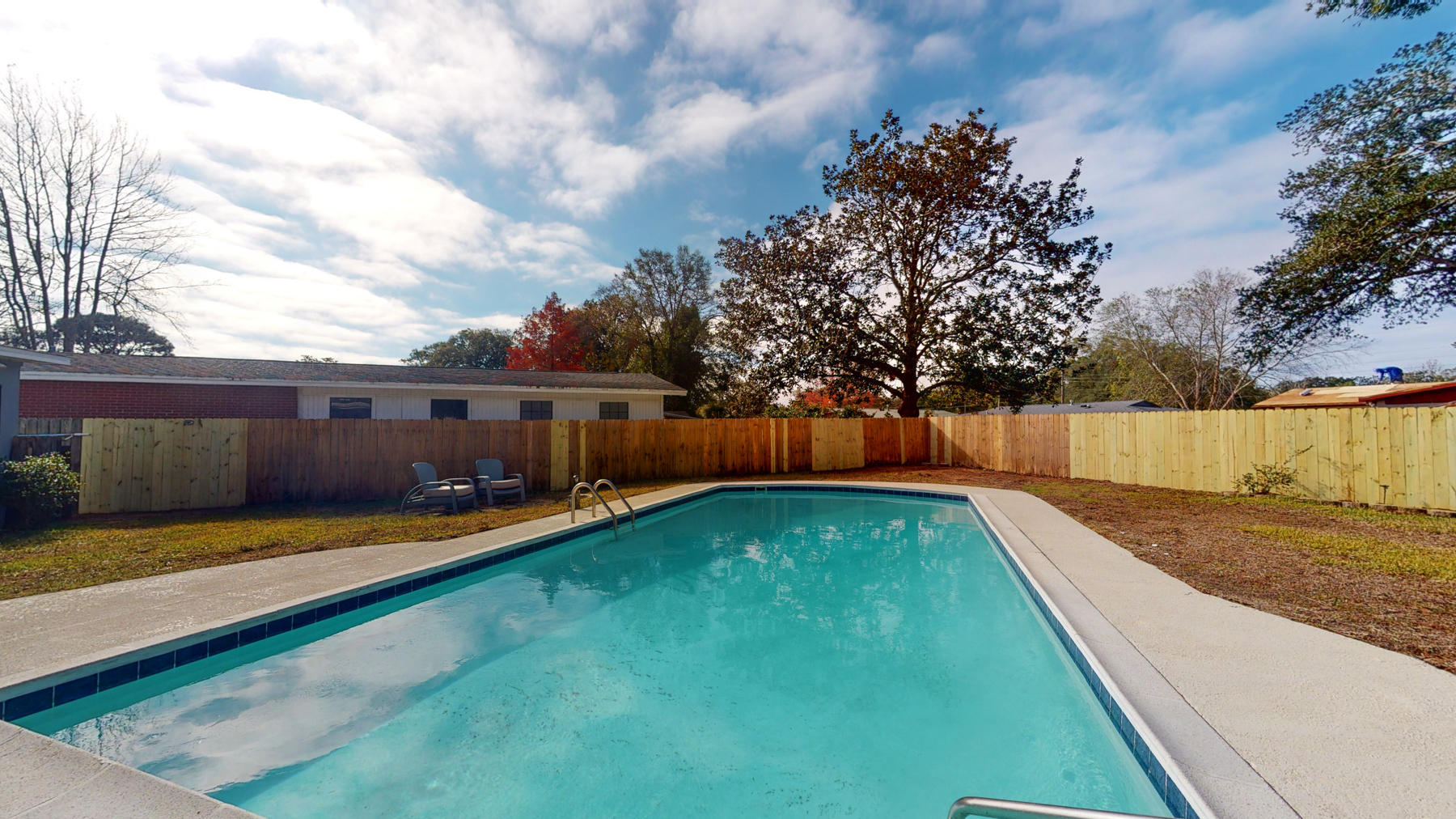 WINTHROP PLACE - Residential