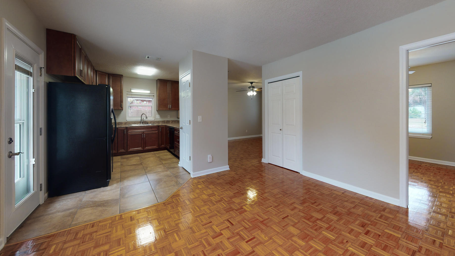 WINTHROP PLACE - Residential