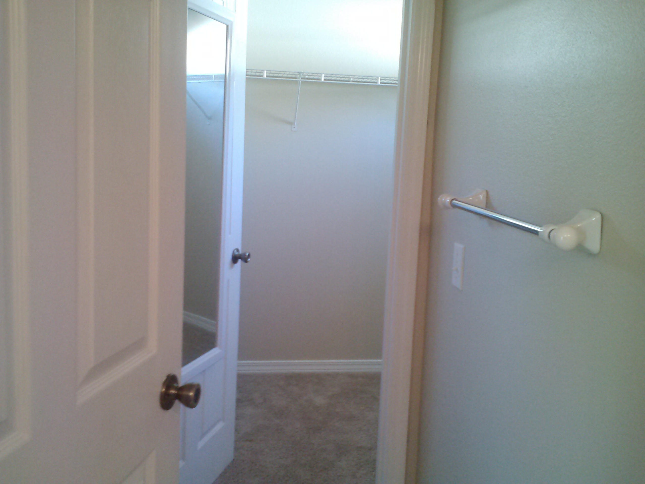 LIGHTHOUSE POINTE - Residential