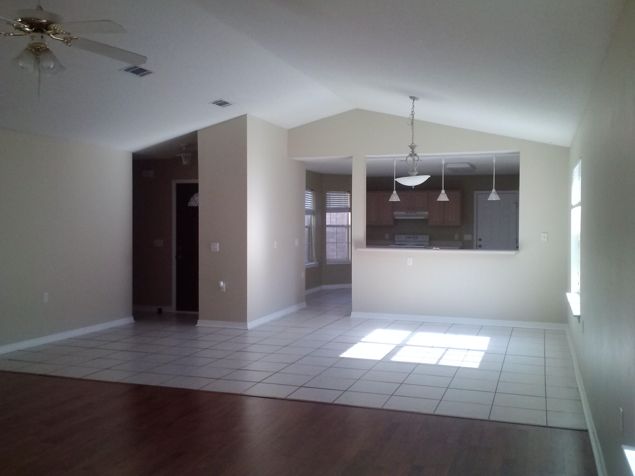 LIGHTHOUSE POINTE - Residential