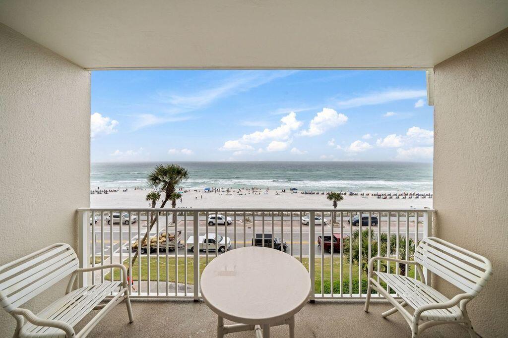 MAJESTIC SUN - Residential