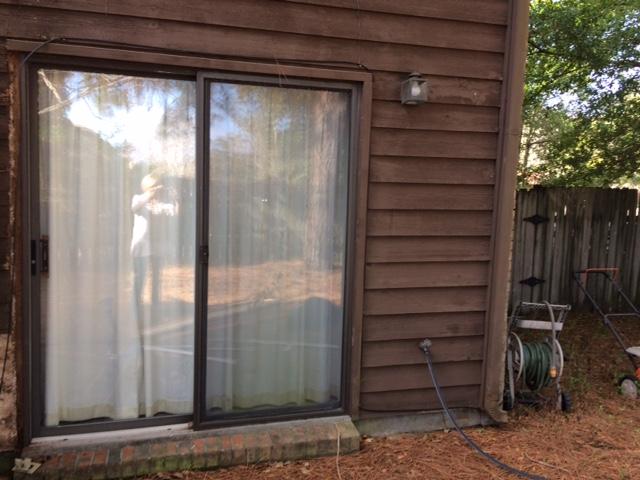 MONTAGE MANOR - Residential