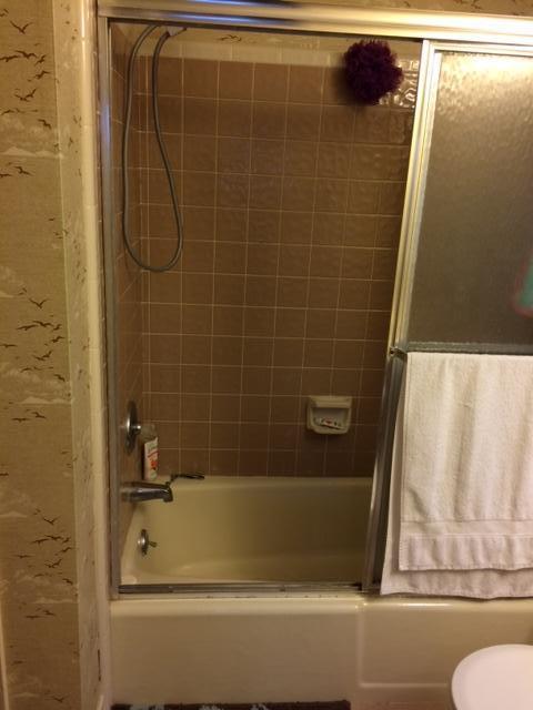 MONTAGE MANOR - Residential