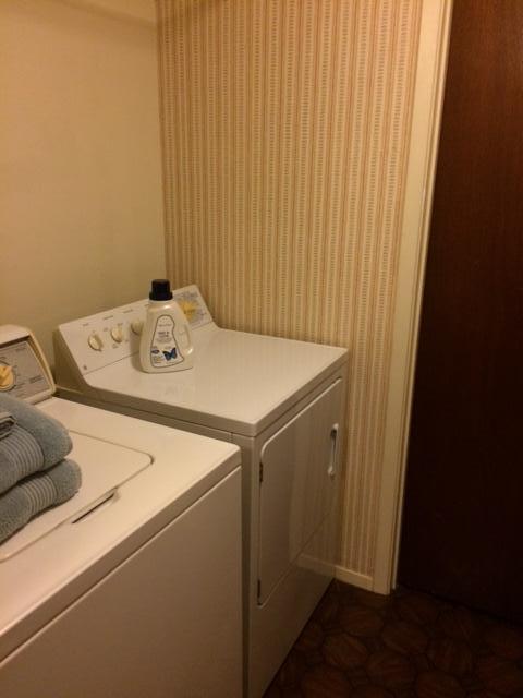 MONTAGE MANOR - Residential