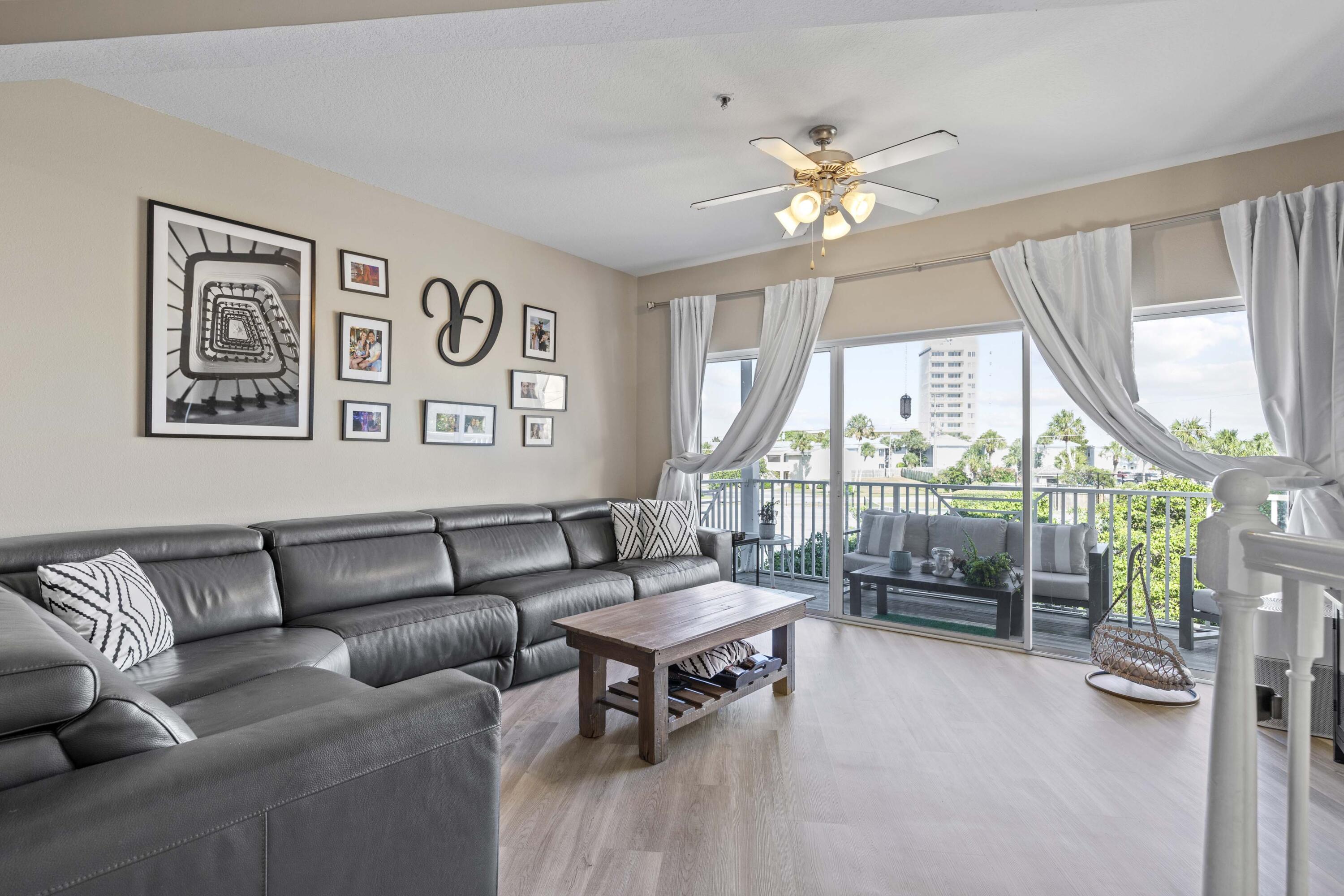 BEACH POINTE T/H - Residential