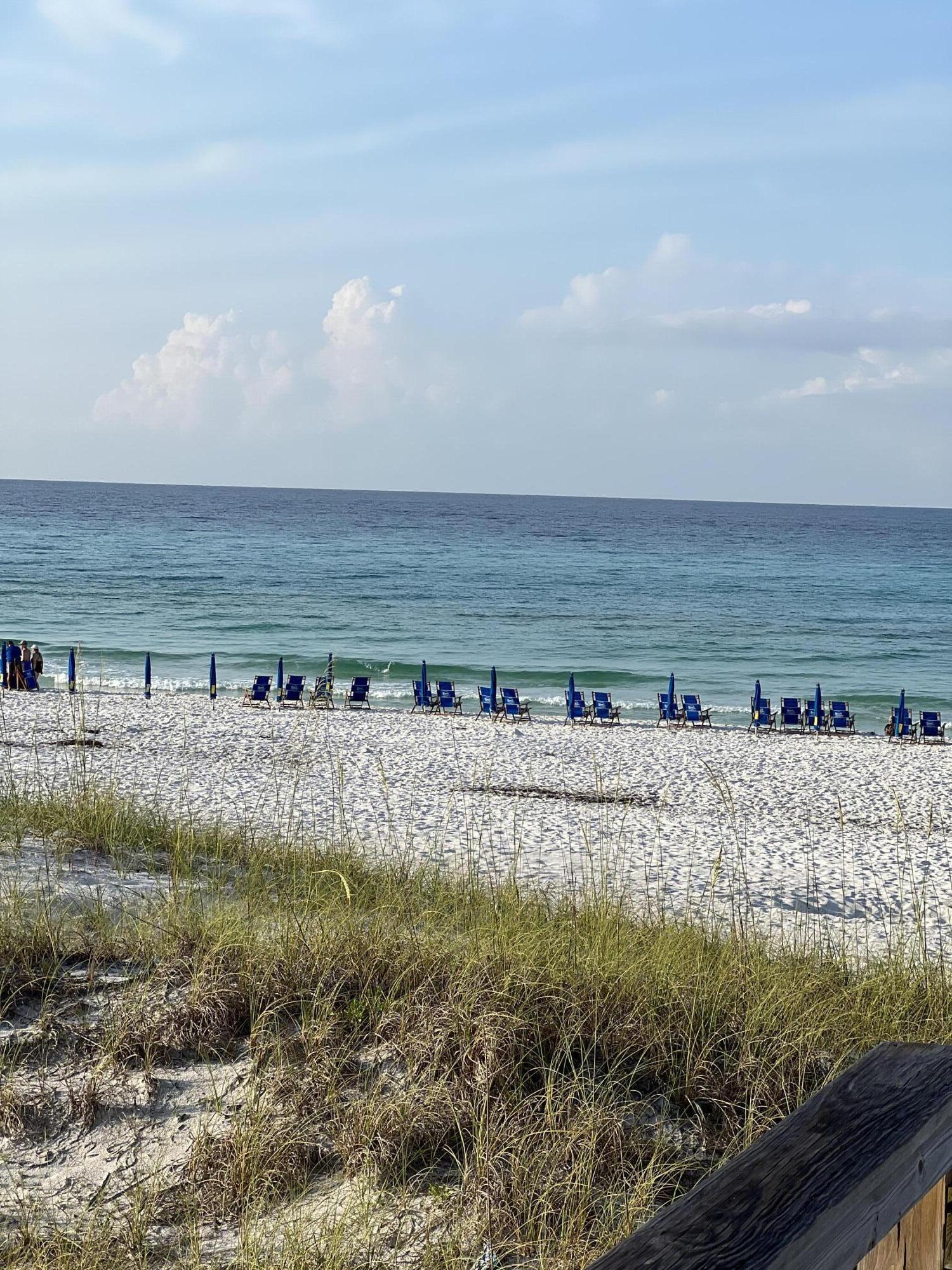 BEACH POINTE T/H - Residential