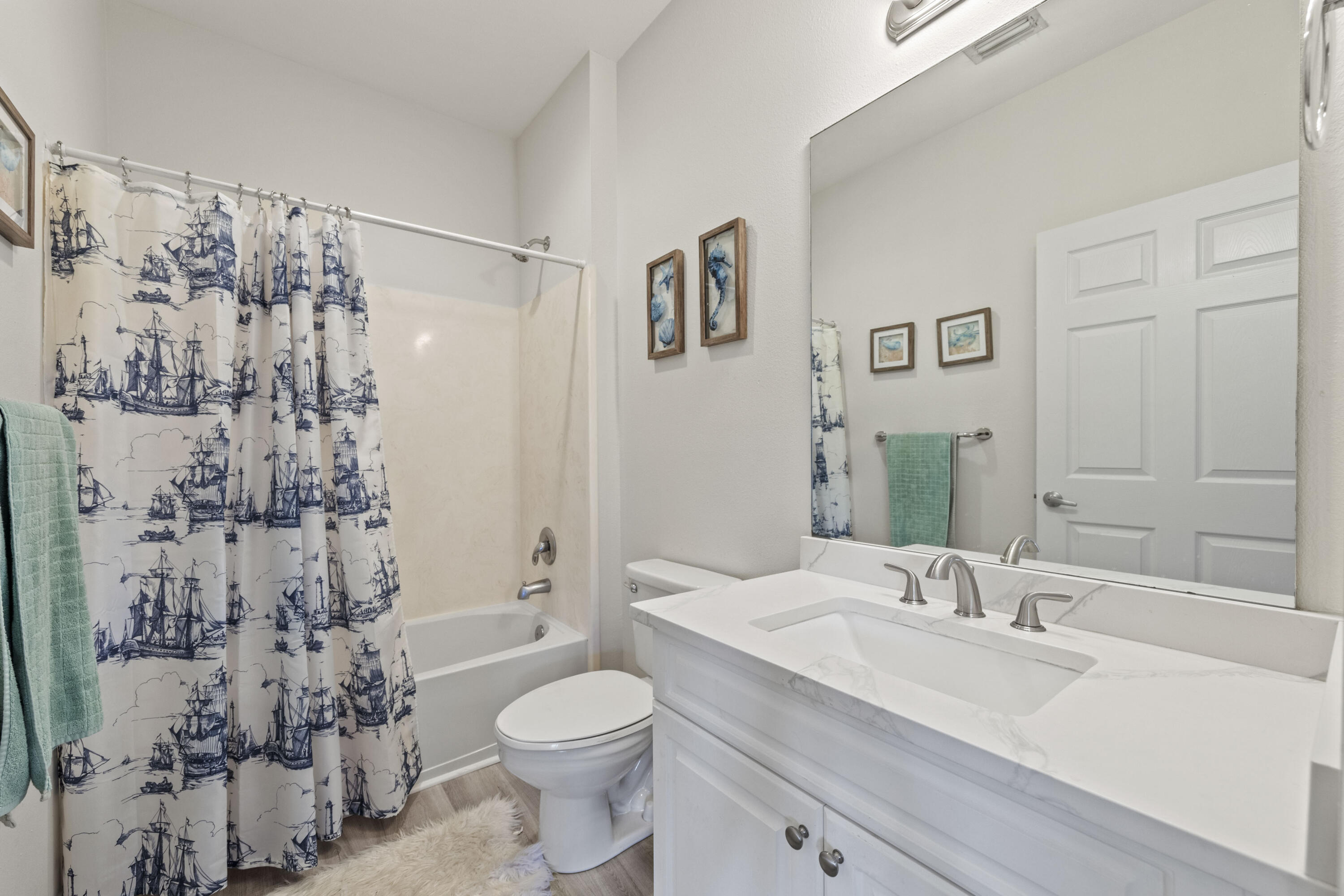 BEACH POINTE T/H - Residential