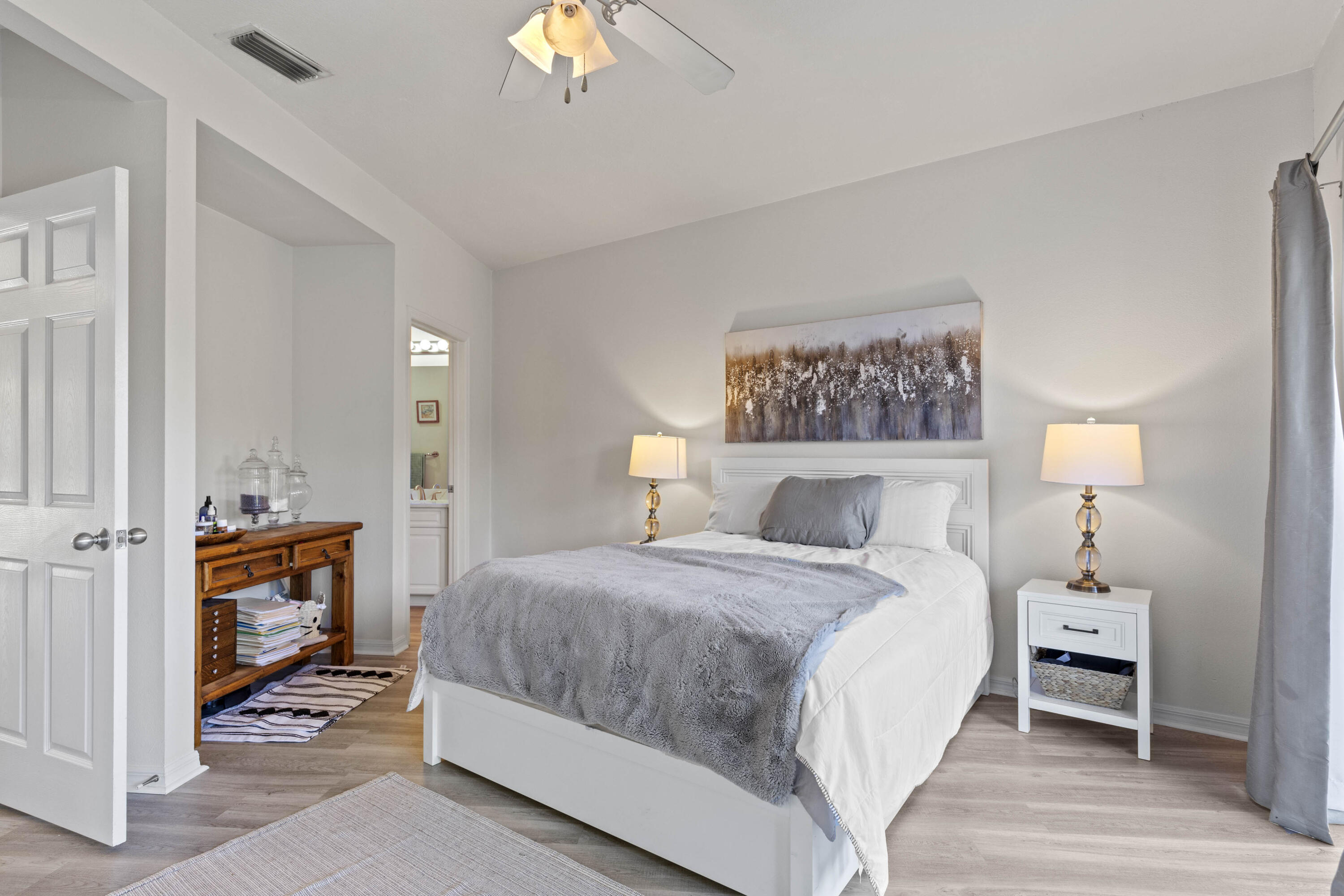 BEACH POINTE T/H - Residential