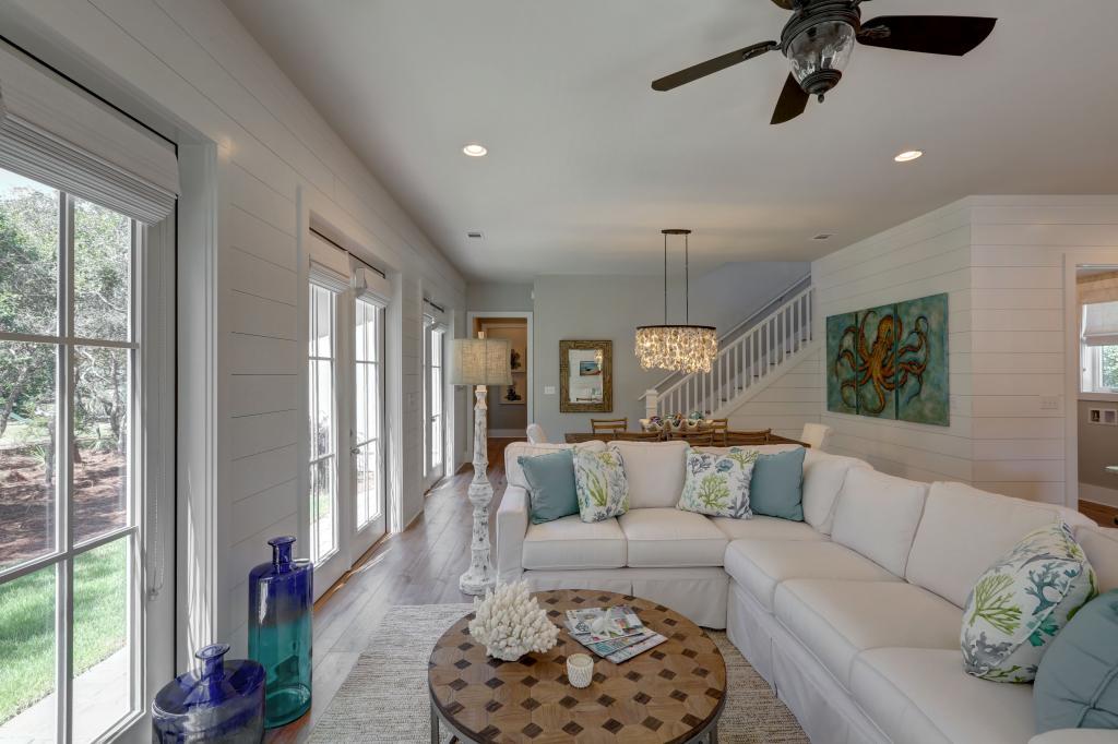 BLUE MOUNTAIN BEACH - Residential