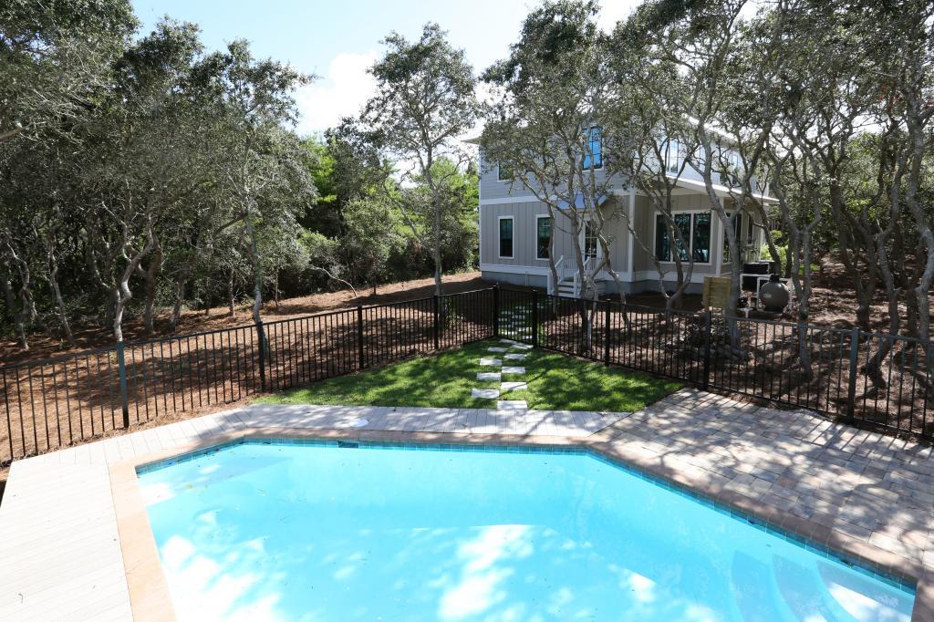 BLUE MOUNTAIN BEACH - Residential