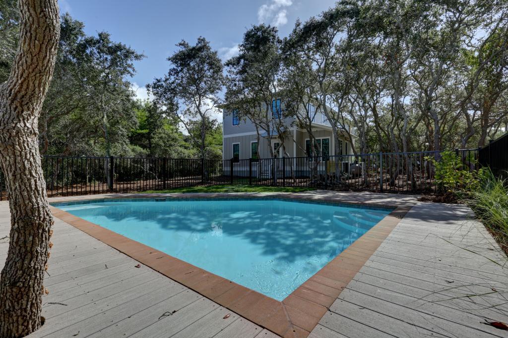 BLUE MOUNTAIN BEACH - Residential