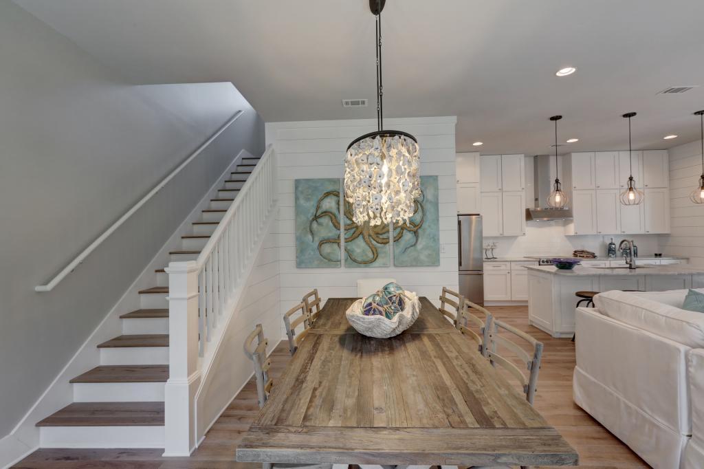 BLUE MOUNTAIN BEACH - Residential