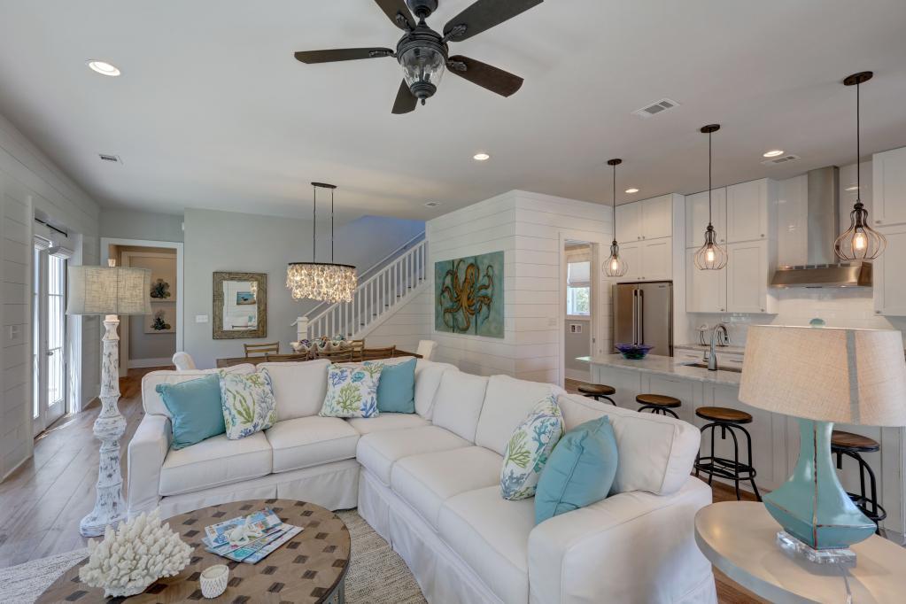 BLUE MOUNTAIN BEACH - Residential