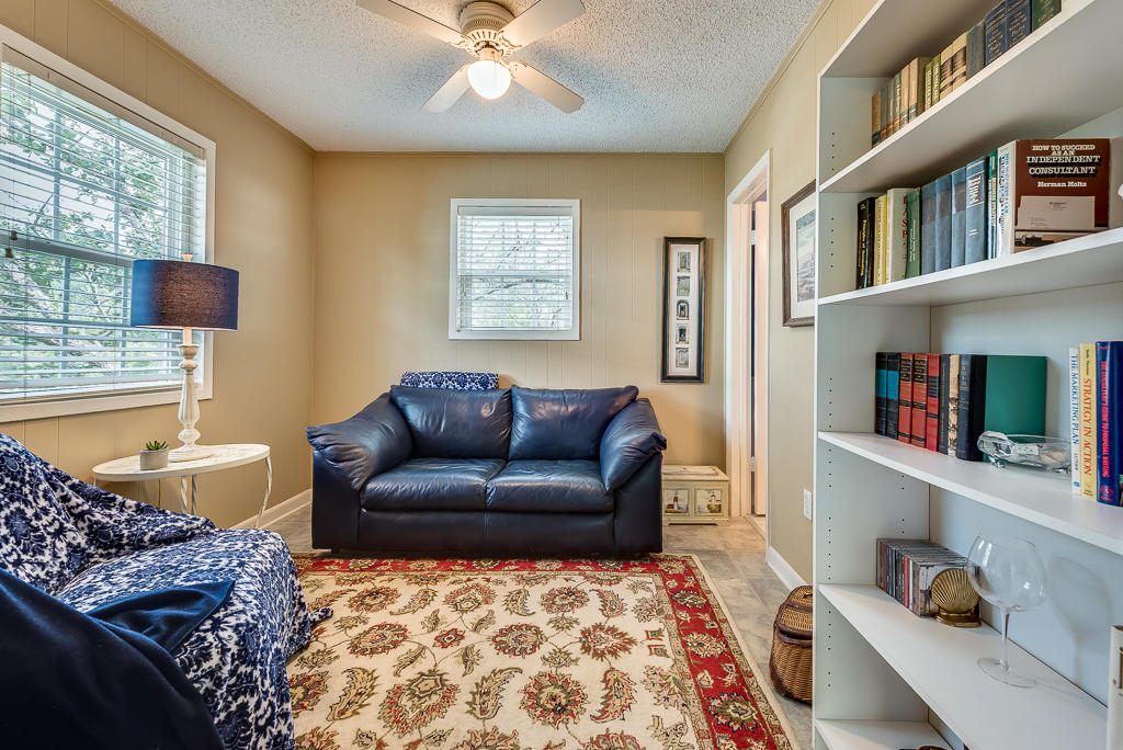 SEAGROVE 1ST ADDN - Residential