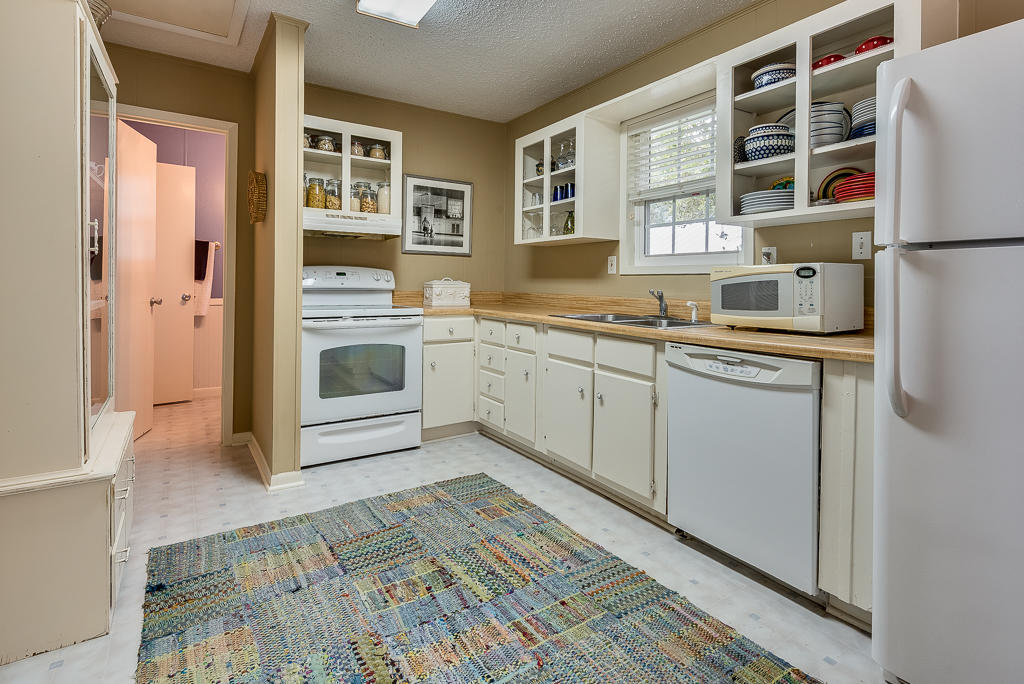 SEAGROVE 1ST ADDN - Residential