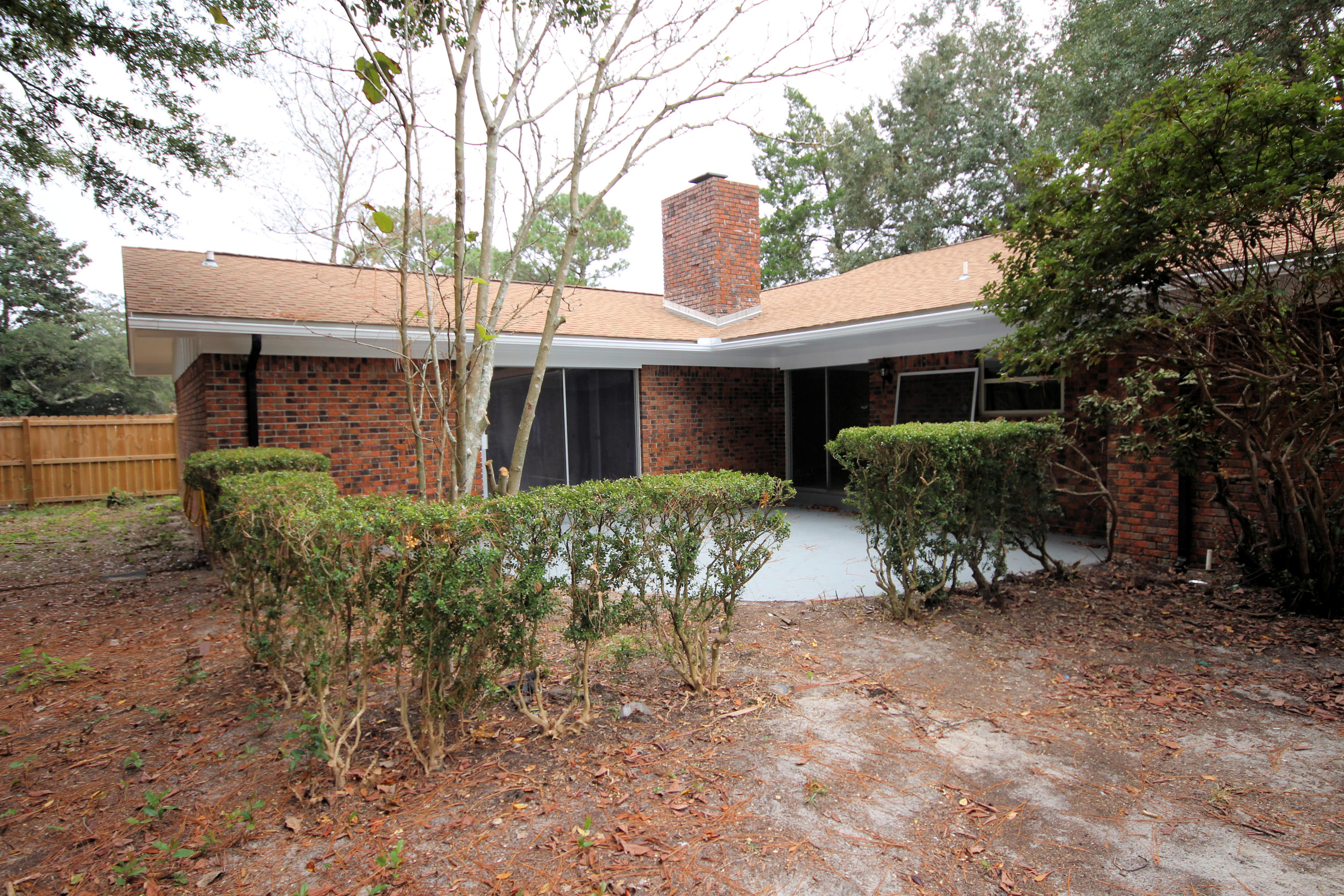 LAKE LORRAINE ESTATES - Residential
