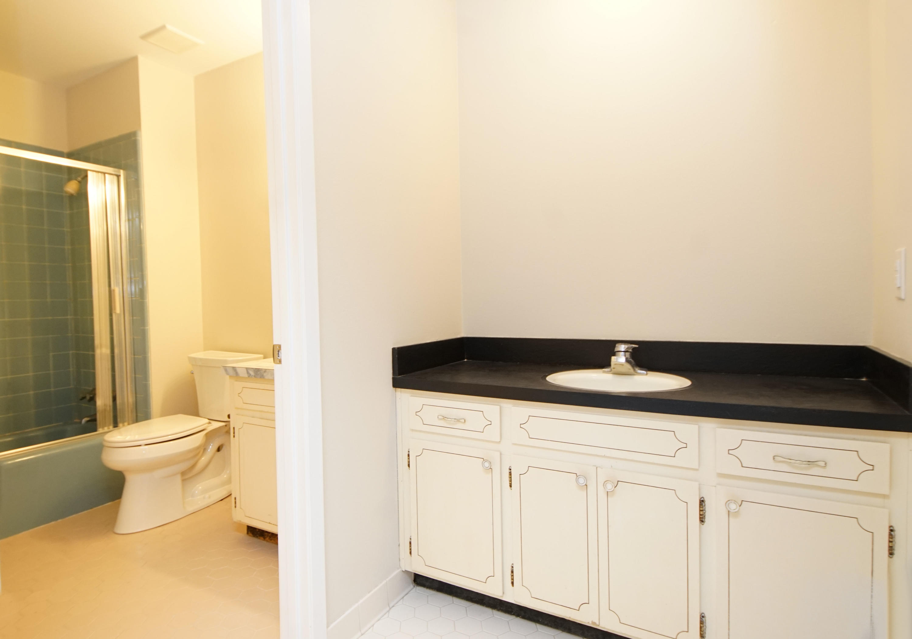 LAKE LORRAINE ESTATES - Residential