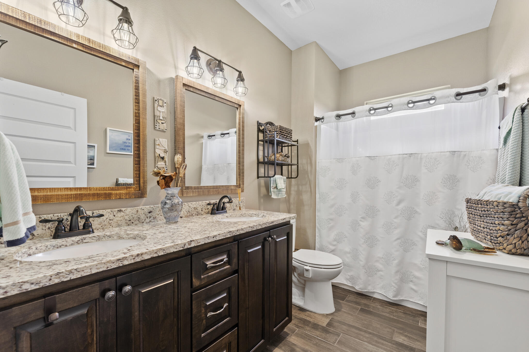 BRIDLE WOOD EST PH I - Residential