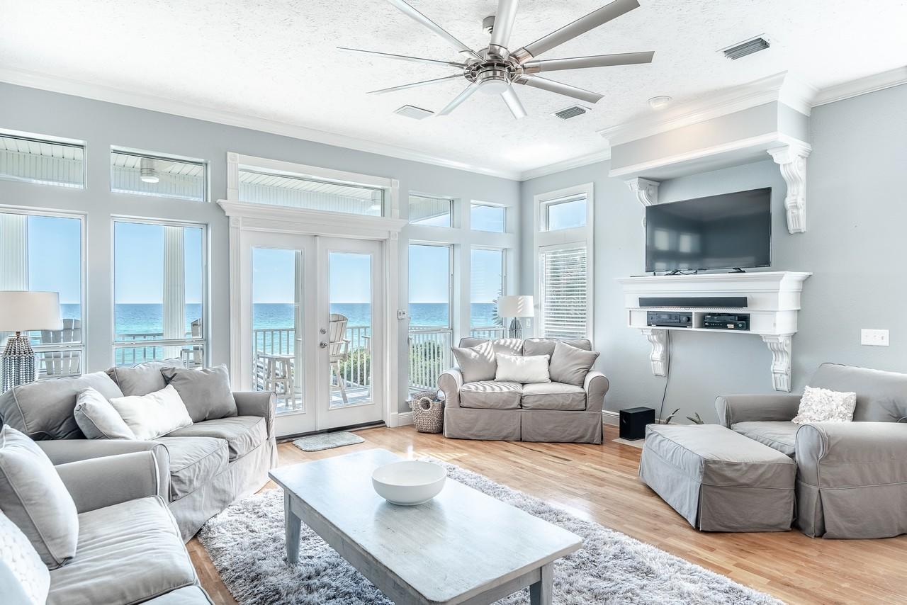 LOT 9-C BEING MORE PARTICULARLY DESCRIBED AS: COM AT THE NE/C OF LOT 10 DANABEACH S/D - Residential