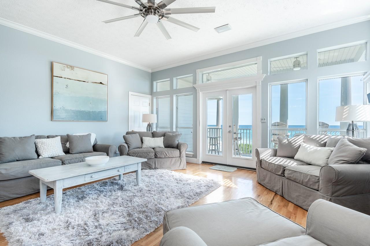 LOT 9-C BEING MORE PARTICULARLY DESCRIBED AS: COM AT THE NE/C OF LOT 10 DANABEACH S/D - Residential