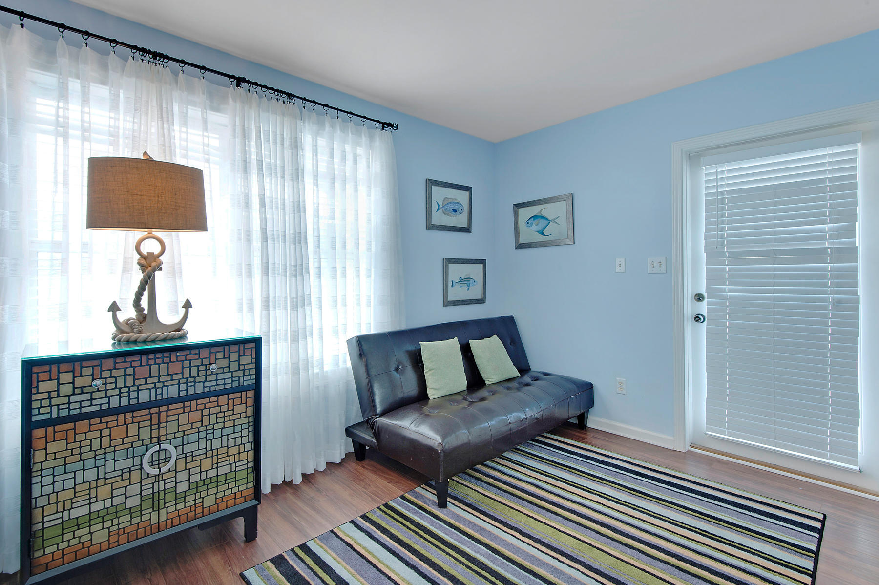 CRYSTAL SHORES - Residential