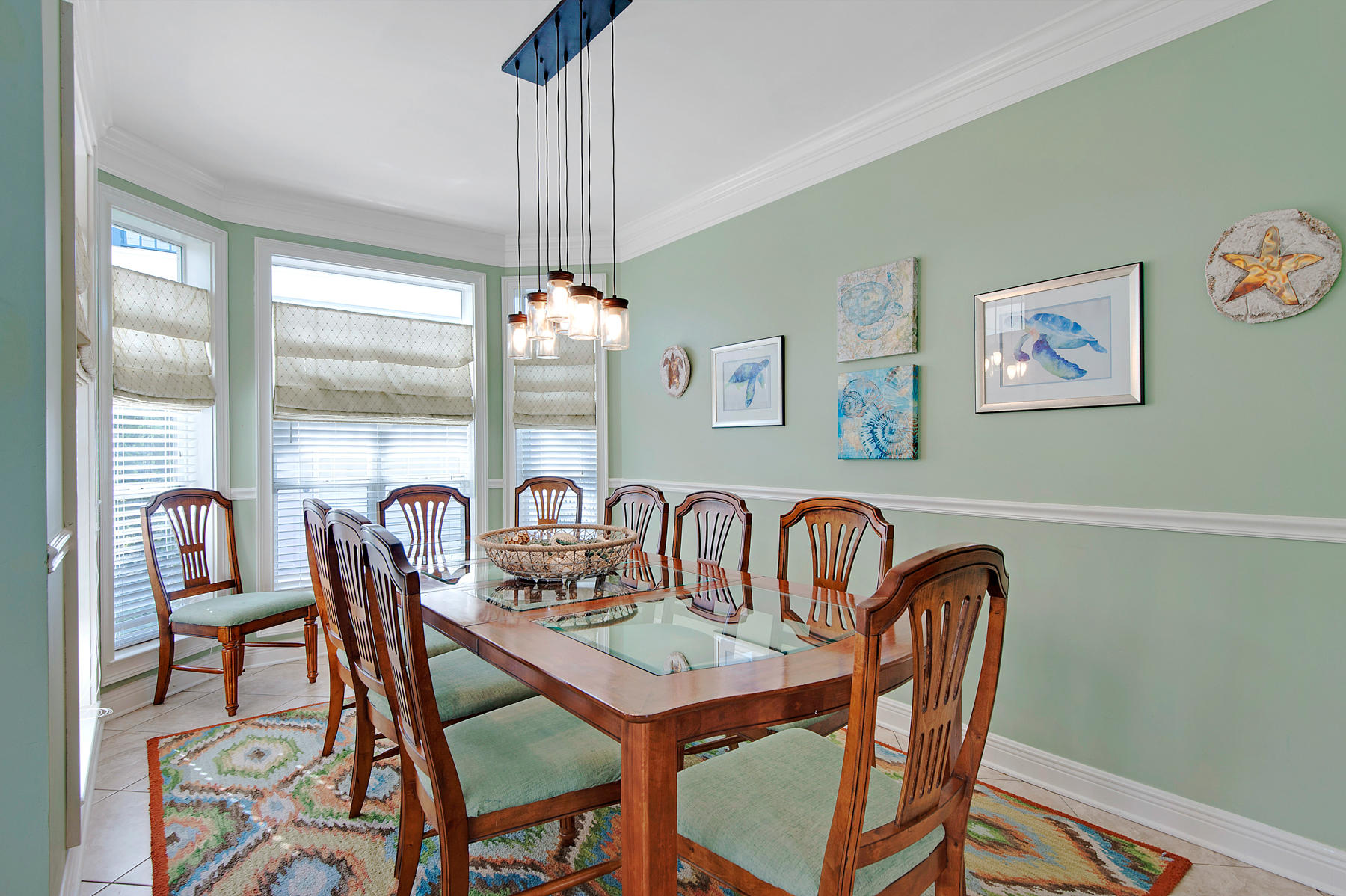 CRYSTAL SHORES - Residential