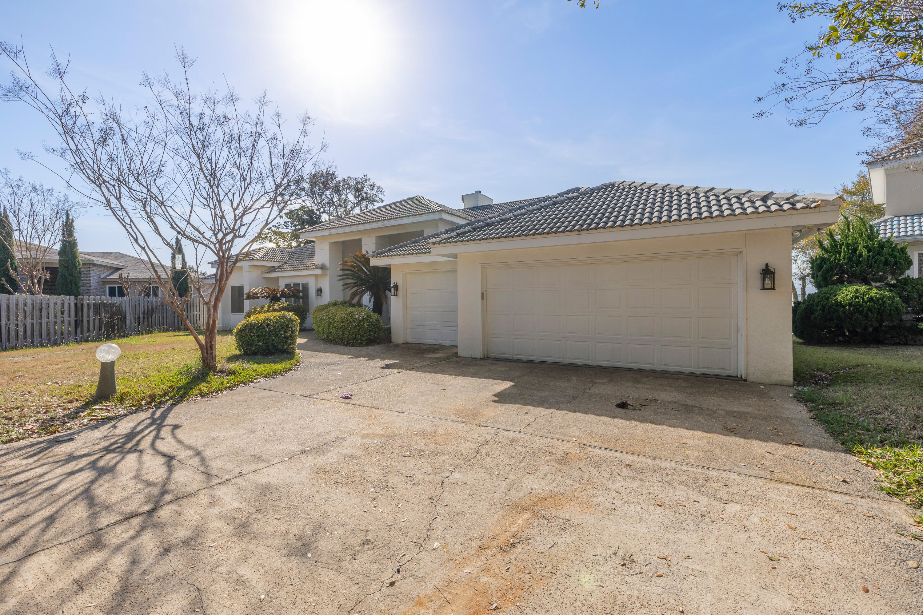 55 Lakeshore Drive