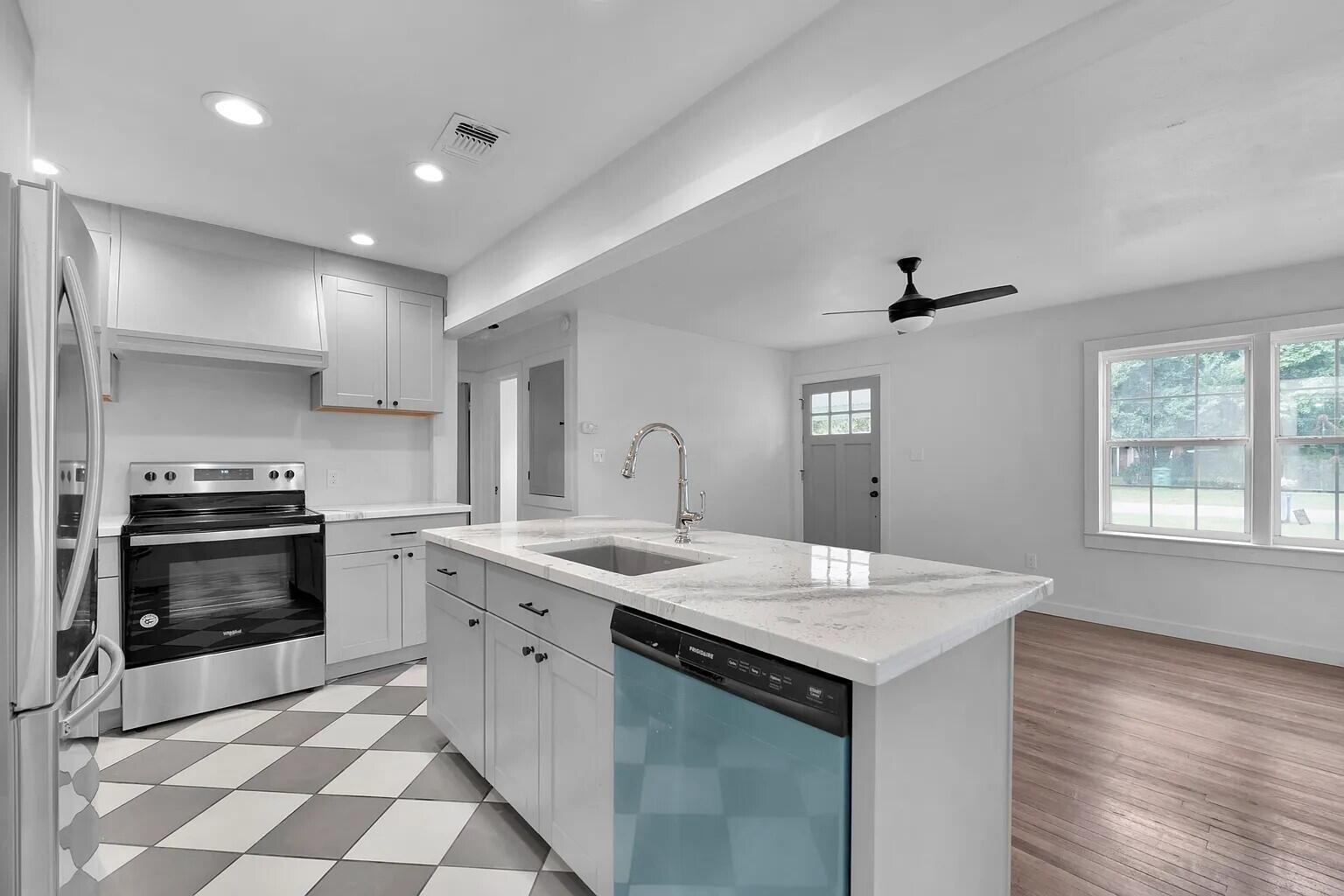 NORTHWOOD ADDN - Residential Lease