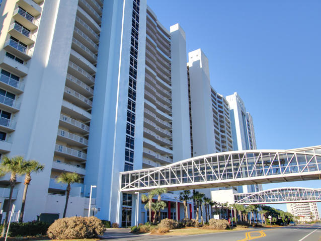 MAJESTIC BEACH TOWERS II - Residential