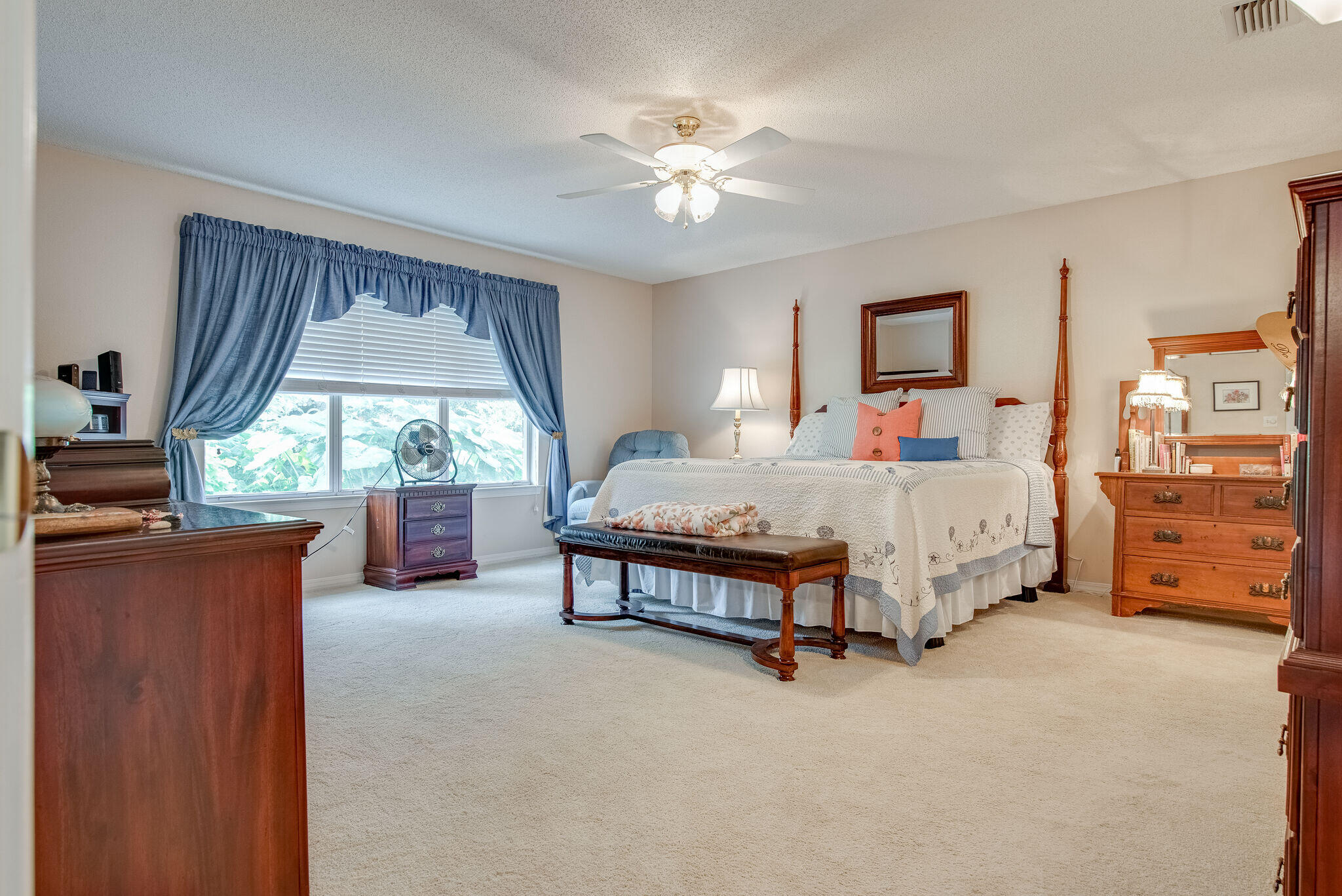 HIDDEN CREEK ESTATES AT HOLLEY BY THE SEA - Residential