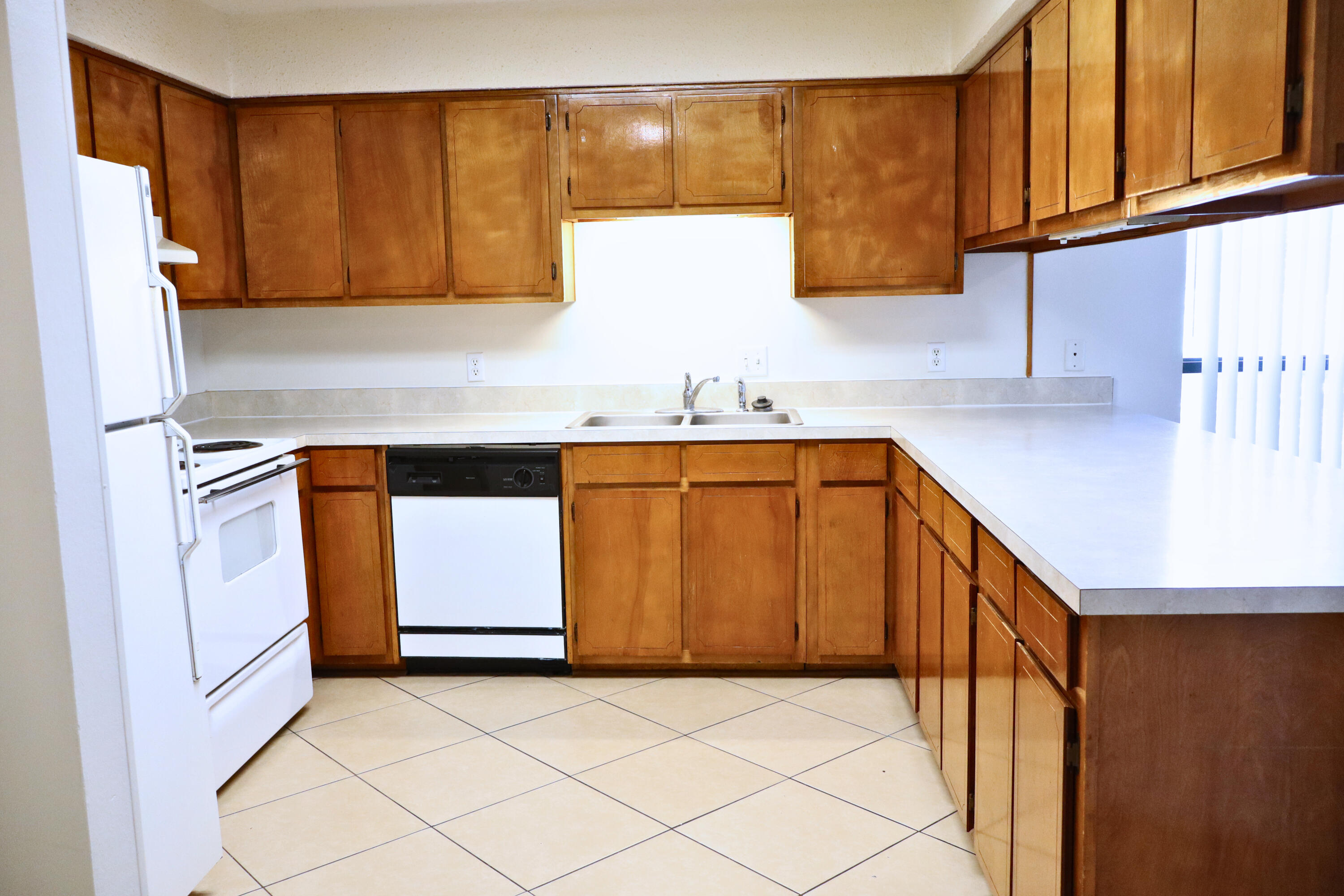 UNRECORDED SUBDIVISION - Residential Lease
