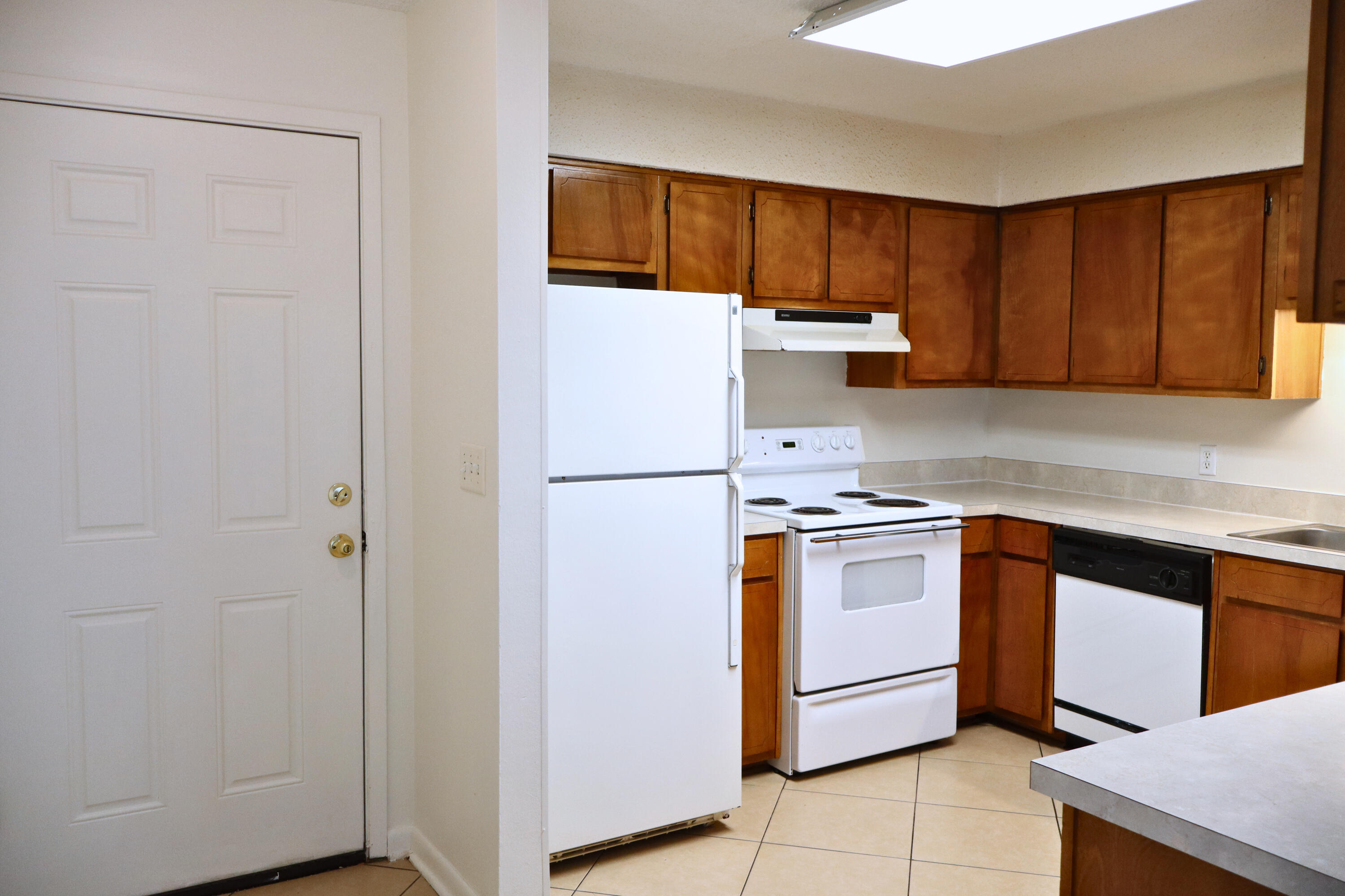 UNRECORDED SUBDIVISION - Residential Lease