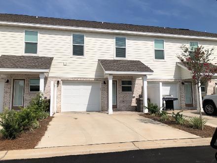 TUSCAN VILLAGE TH - Residential Lease